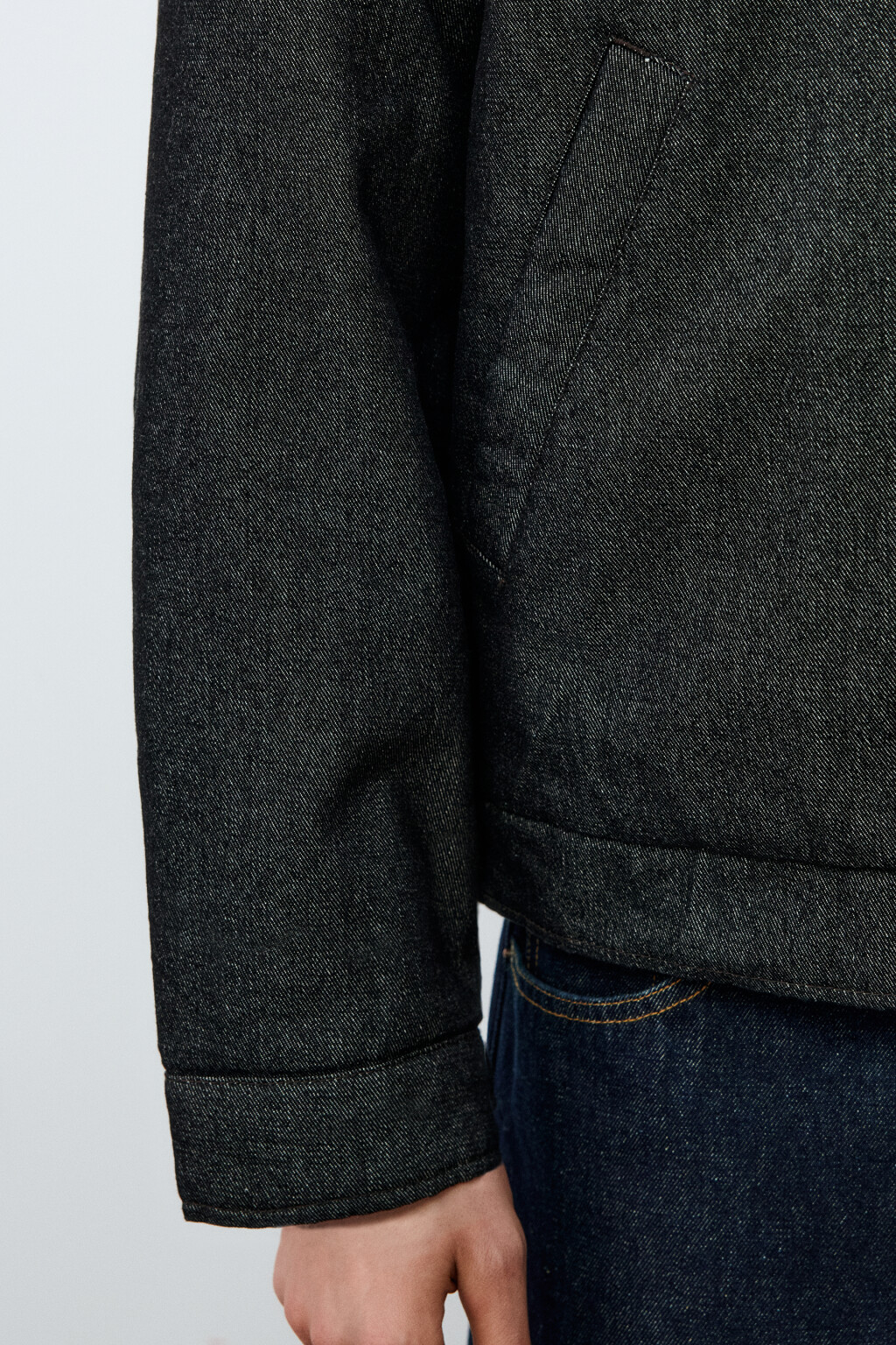 Куртка-бомбер джинсовая с отложным воротником - цвет черный - 6