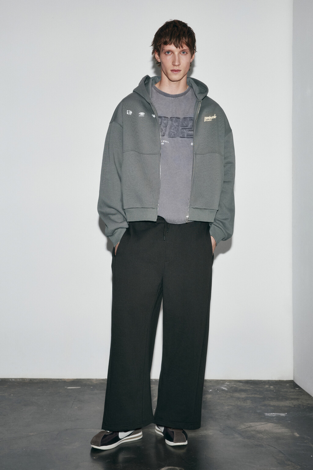 Брюки straight fit со средней посадкой - цвет серый - 4