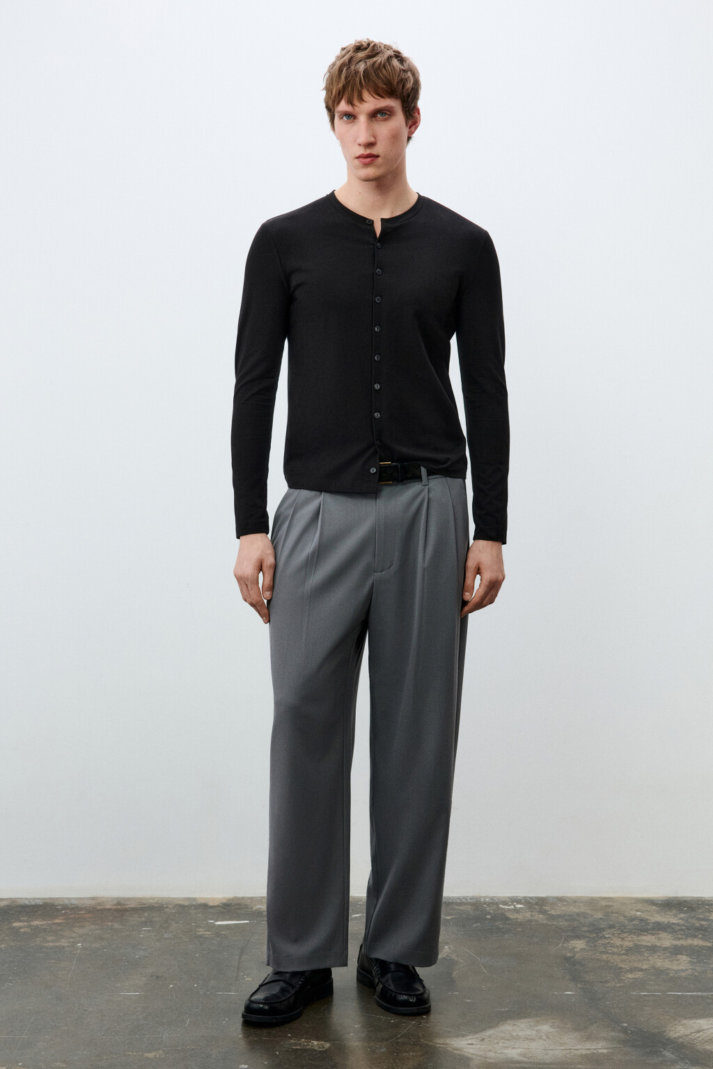 Брюки прямые из костюмной ткани - цвет серый - 4