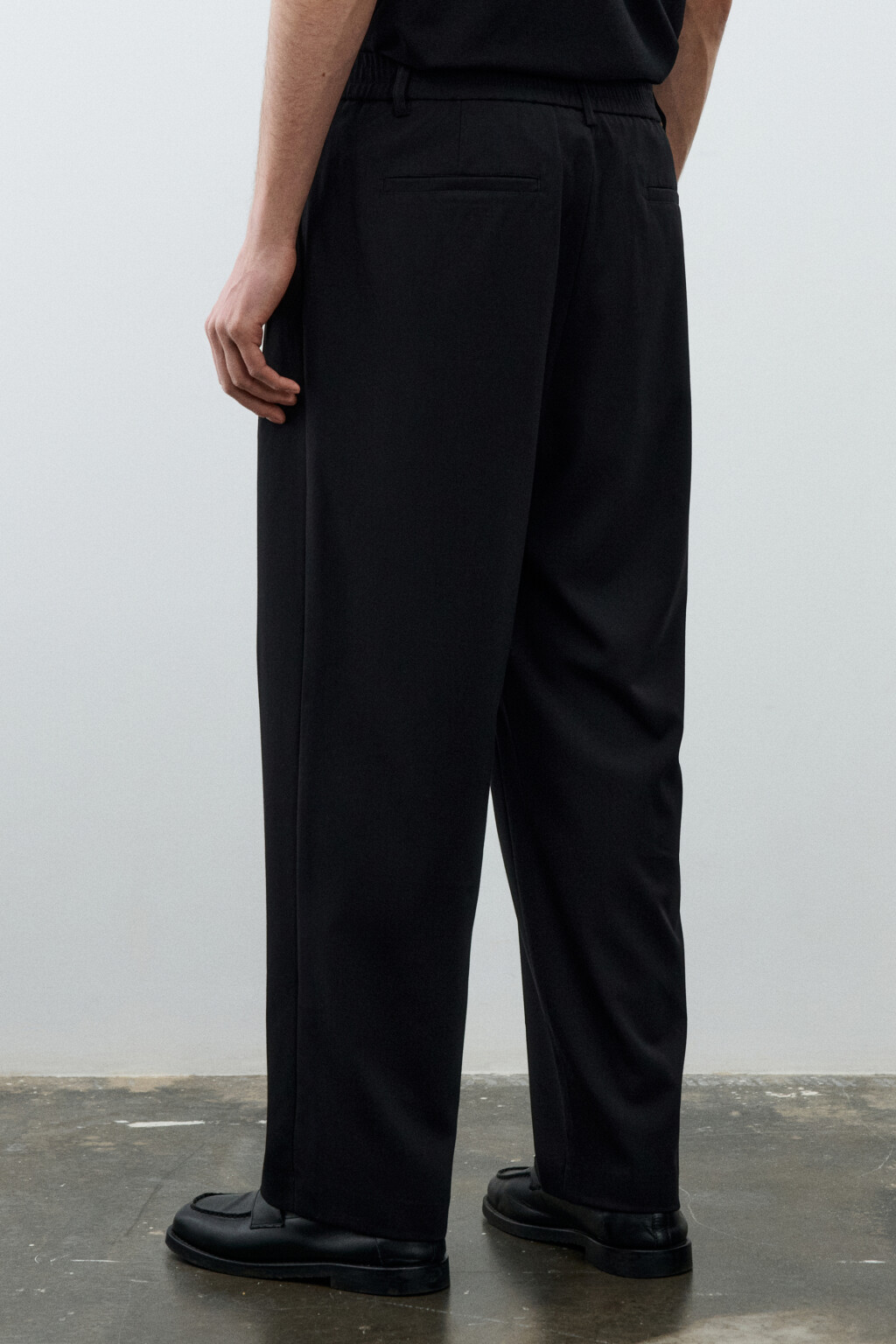 Брюки прямые из костюмной ткани - цвет черный - 3