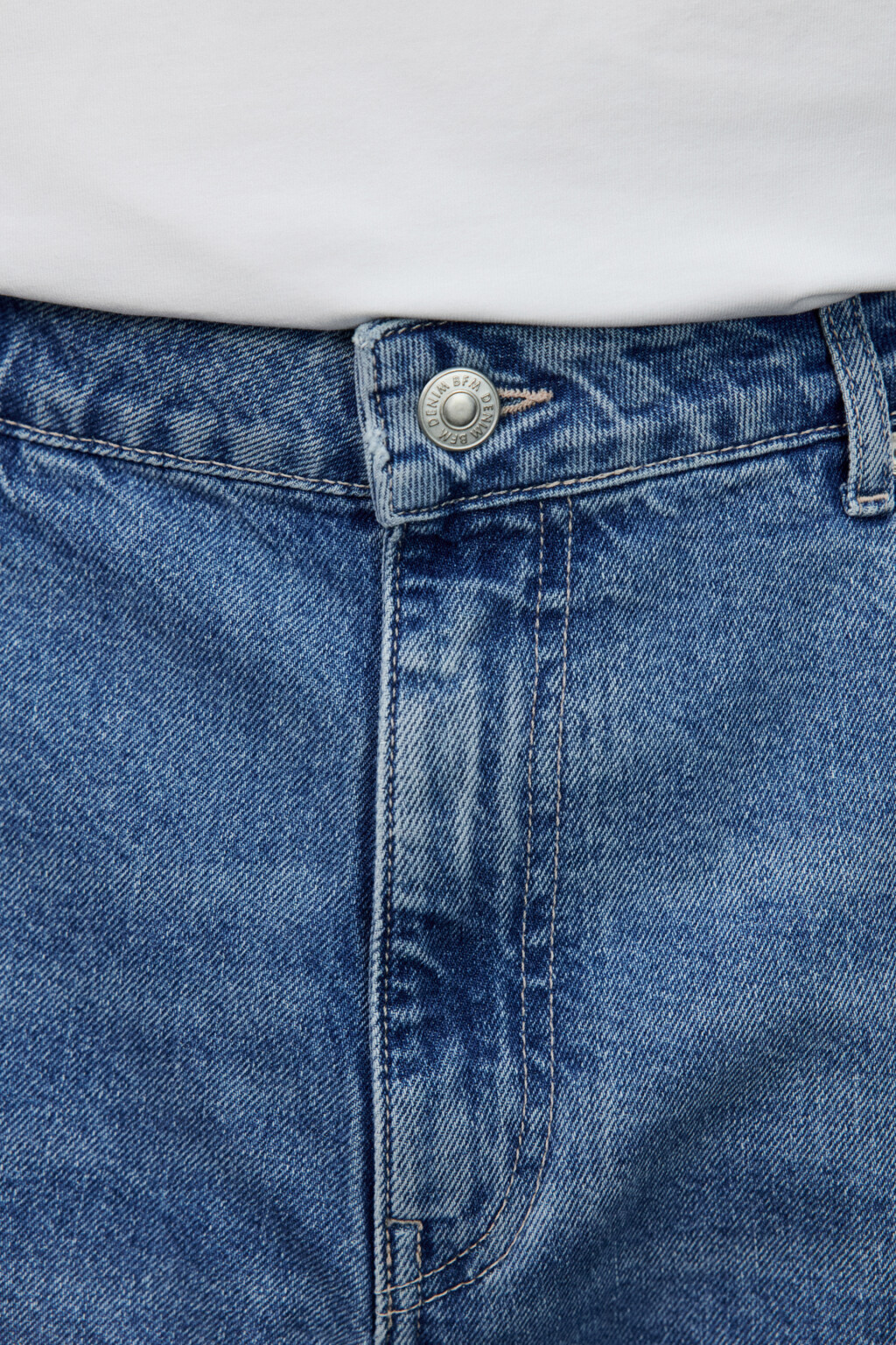 Джинсы loose fit со средней посадкой зауженные - цвет голубой - 5