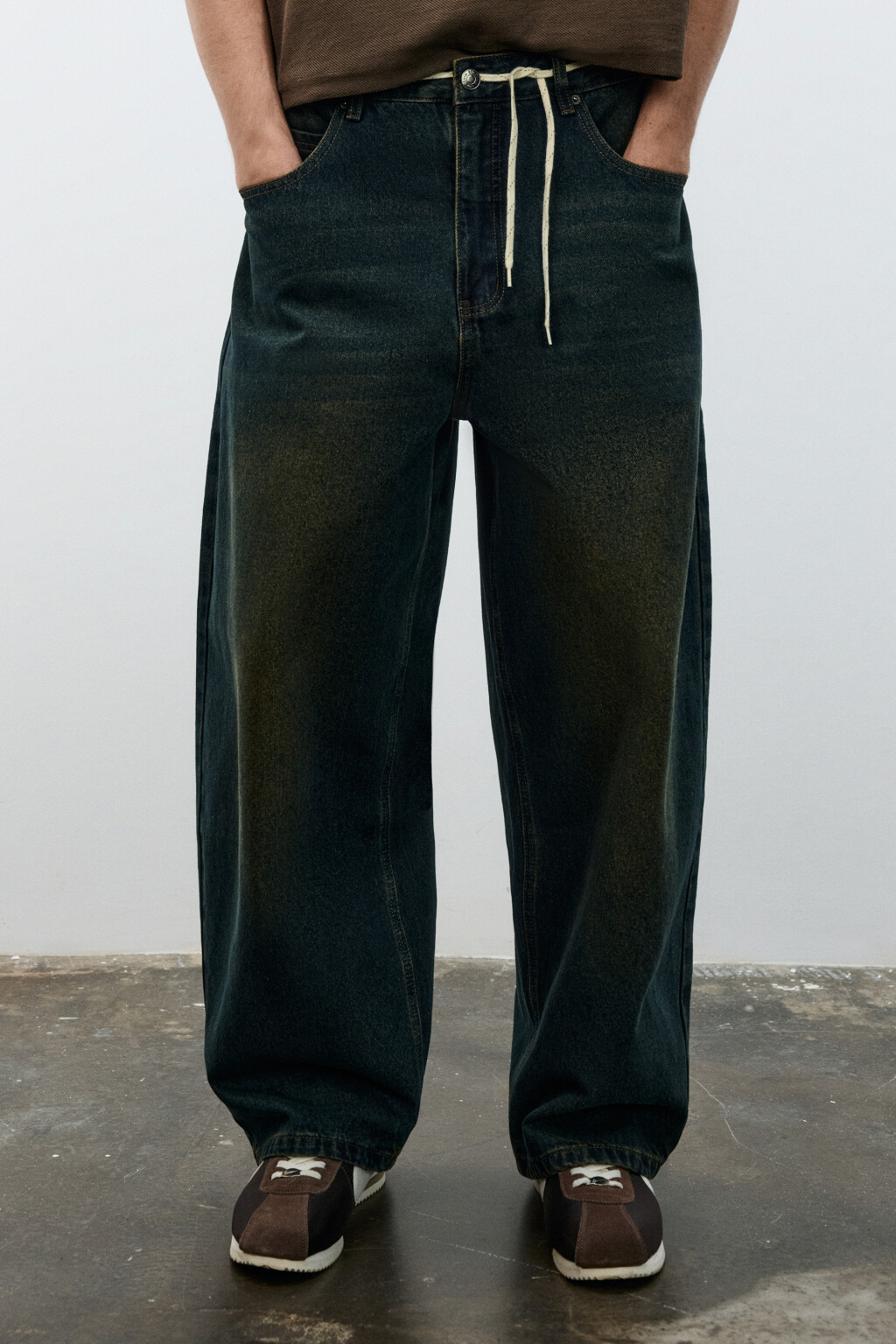 Джинсы baggy fit со средней посадкой - цвет темный тинт - 2