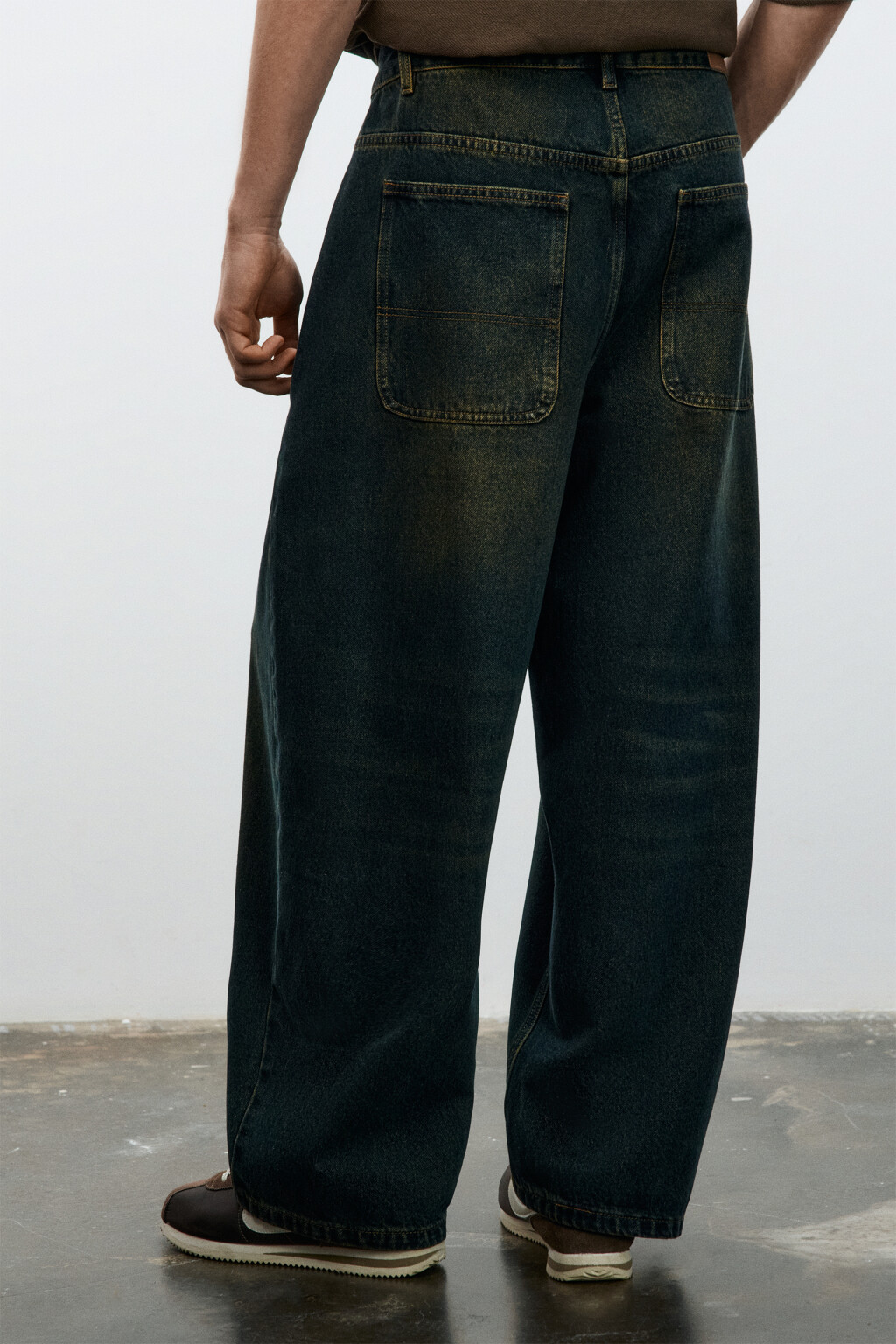 Джинсы baggy fit со средней посадкой - цвет темный тинт - 4