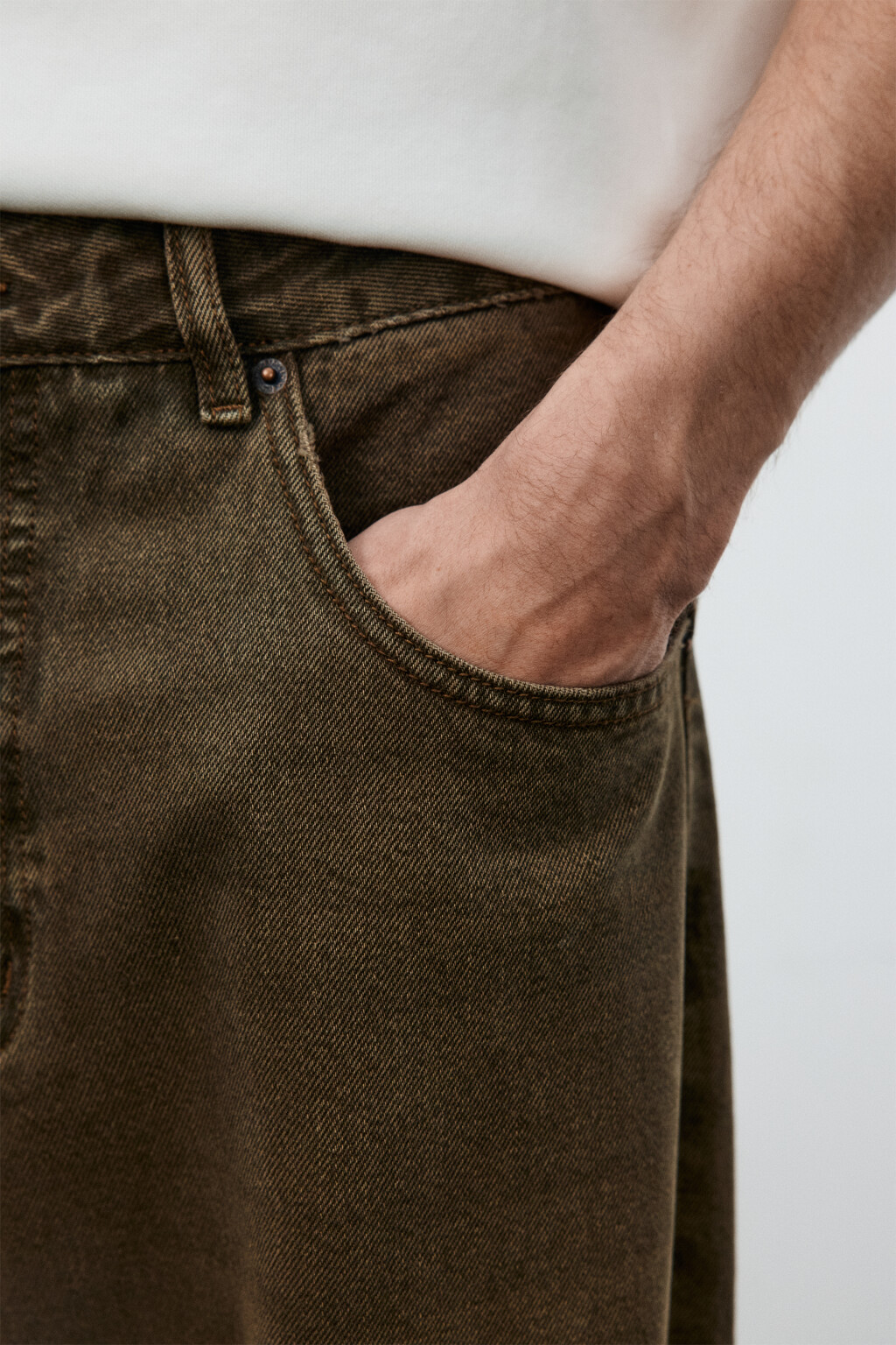 Джинсы baggy fit со средней посадкой - цвет коричневый - 5