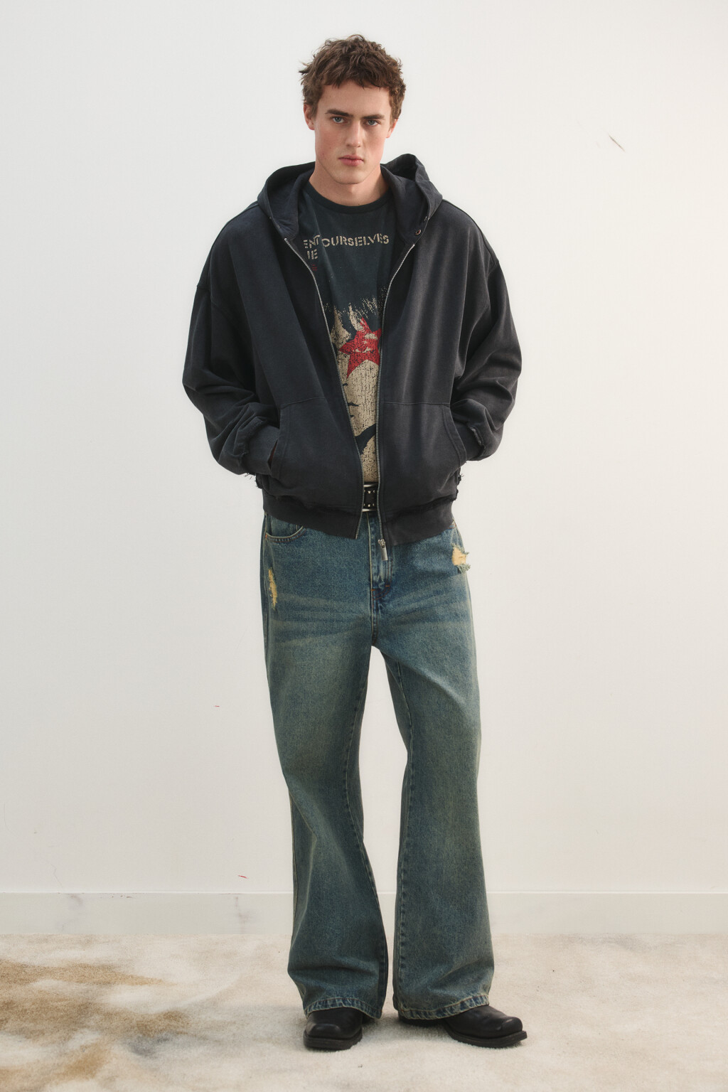 Джинсы flare fit рваные - цвет голубой - 5