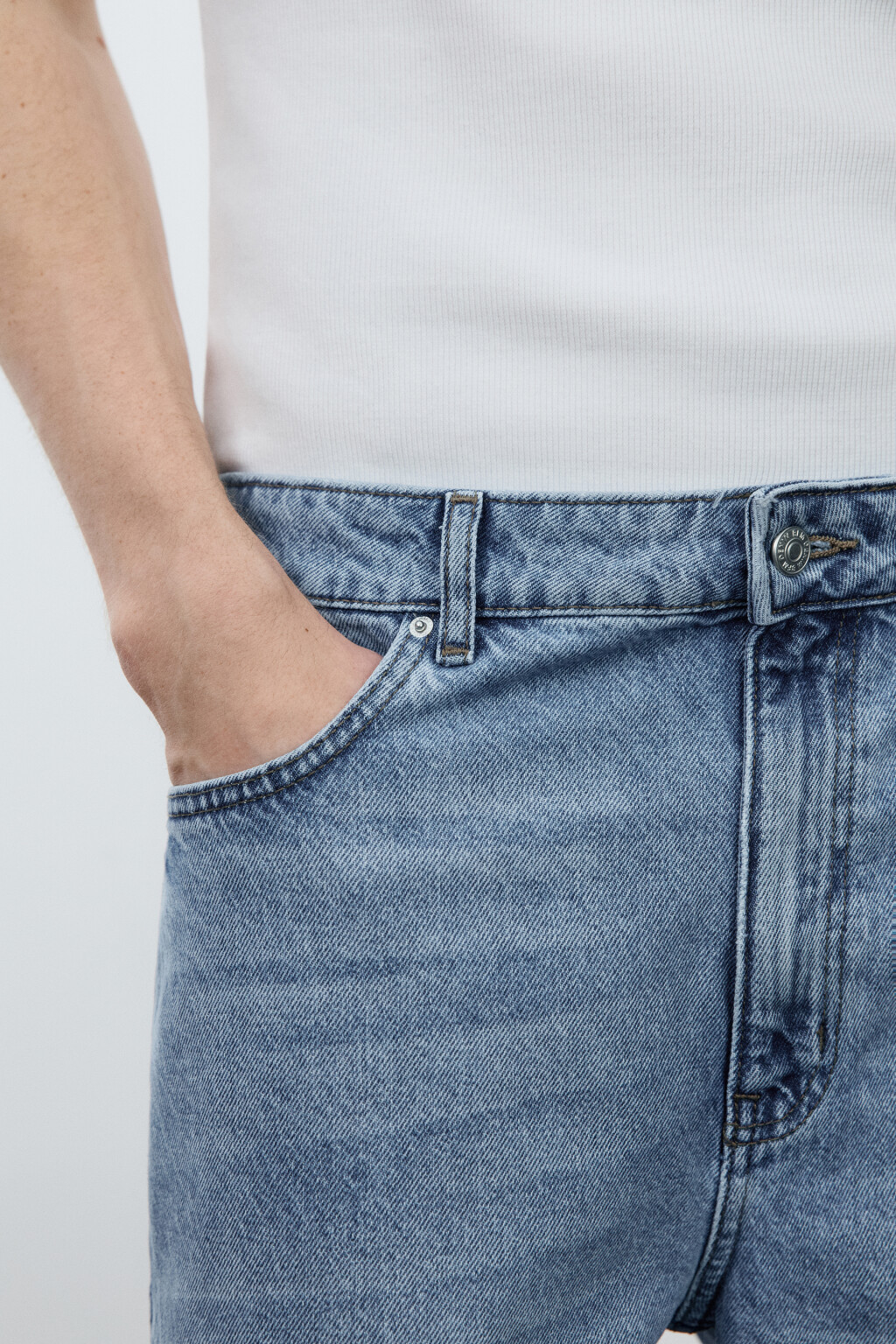 Джинсы клеш со средней посадкой - цвет голубой - 5