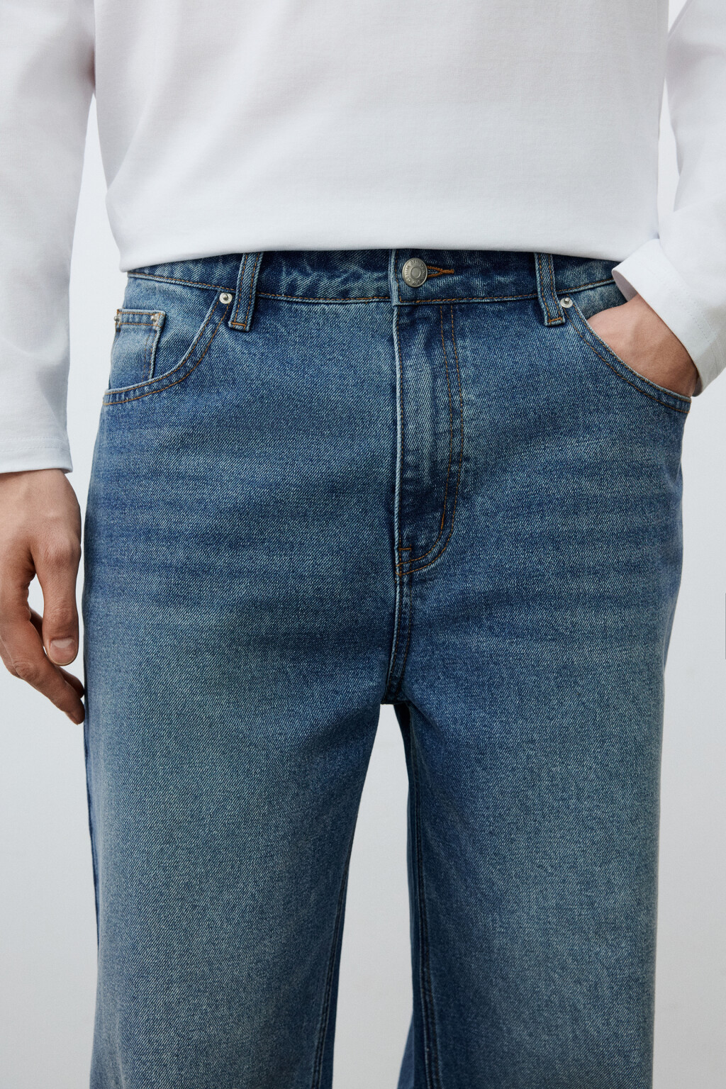 Джинсы straight fit со средней посадкой - цвет голубой - 5