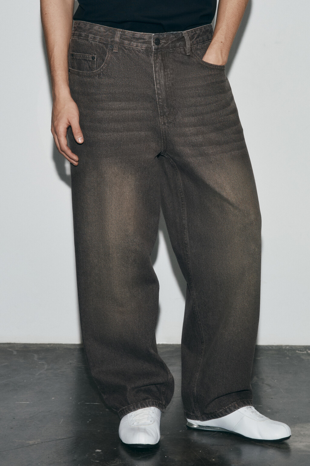 Джинсы baggy fit со средней посадкой - цвет коричневый - 3