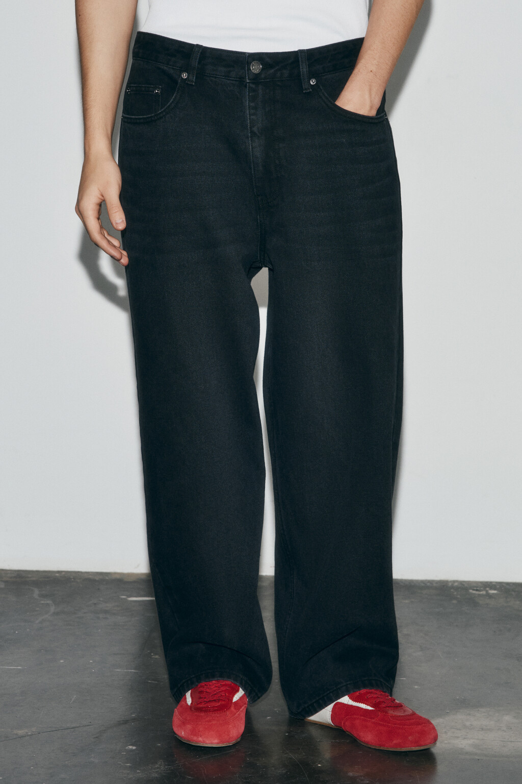 Джинсы baggy fit со средней посадкой - цвет черный - 2