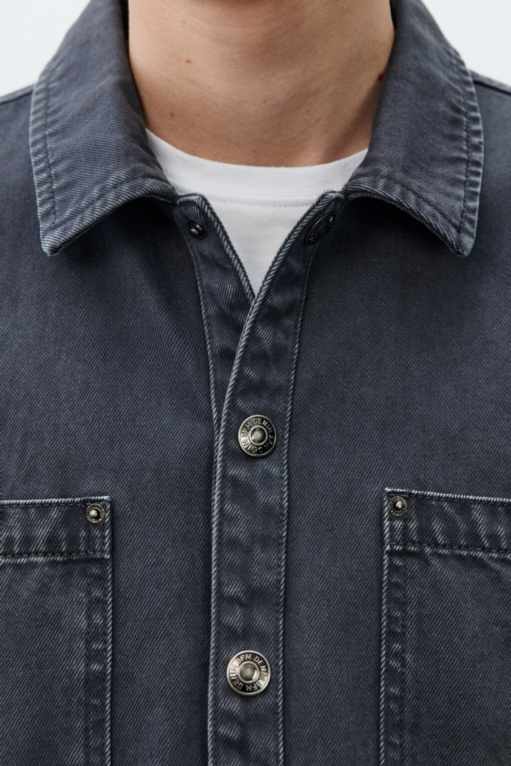 Рубашка-овершот джинсовая с карманами - цвет серый - 6