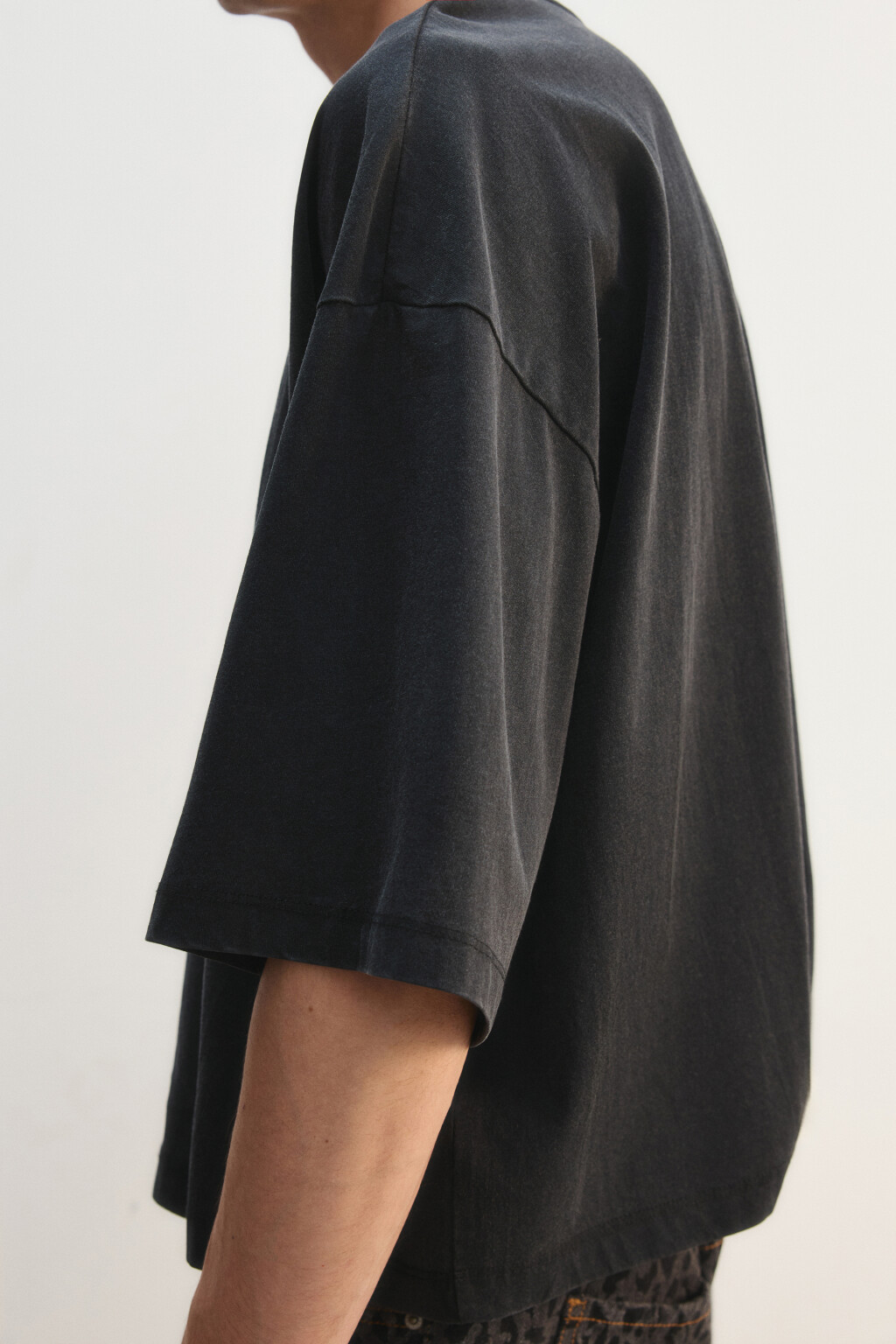 Футболка хлопковая укороченная - цвет черный - 7