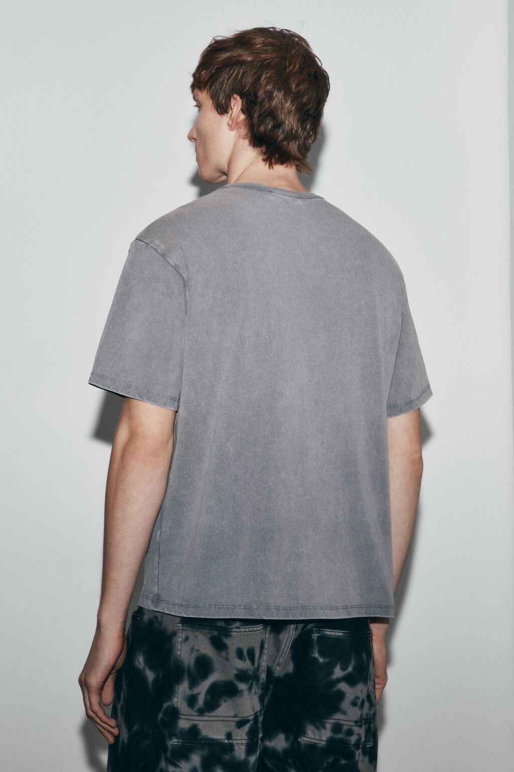 Футболка хлопковая с вареным эффектом - цвет серый - 4
