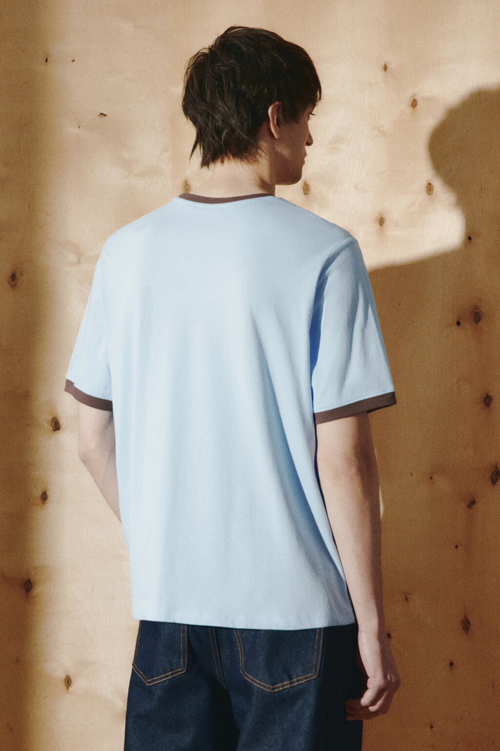 Футболка с принтом и контрастной окантовкой - цвет голубой - 4