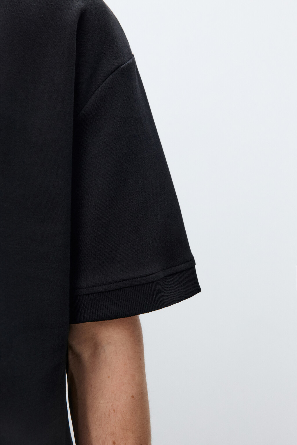Футболка плотная с подворотами - цвет черный - 6
