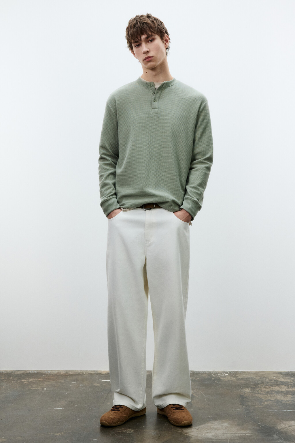 Лонгслив хенли трикотажный на пуговицах - цвет зеленый - 5