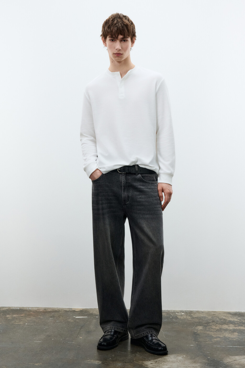 Лонгслив хенли трикотажный на пуговицах - цвет белый - 4