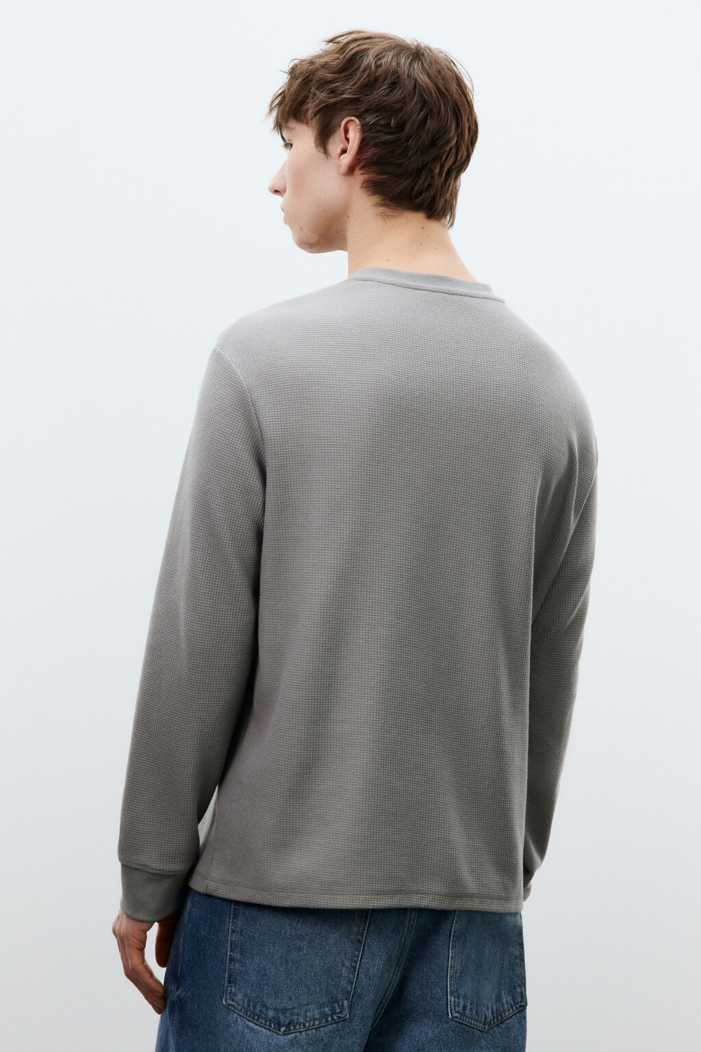 Лонгслив хенли трикотажный на пуговицах - цвет серый - 3