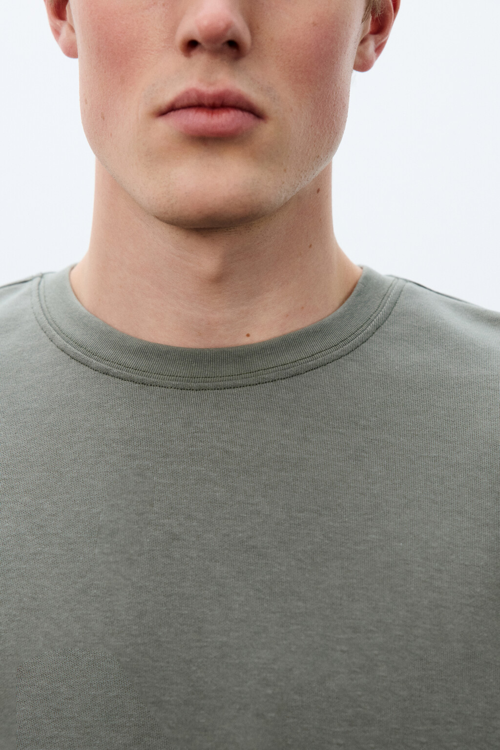 Свитшот базовый удлиненный - цвет зеленый - 5