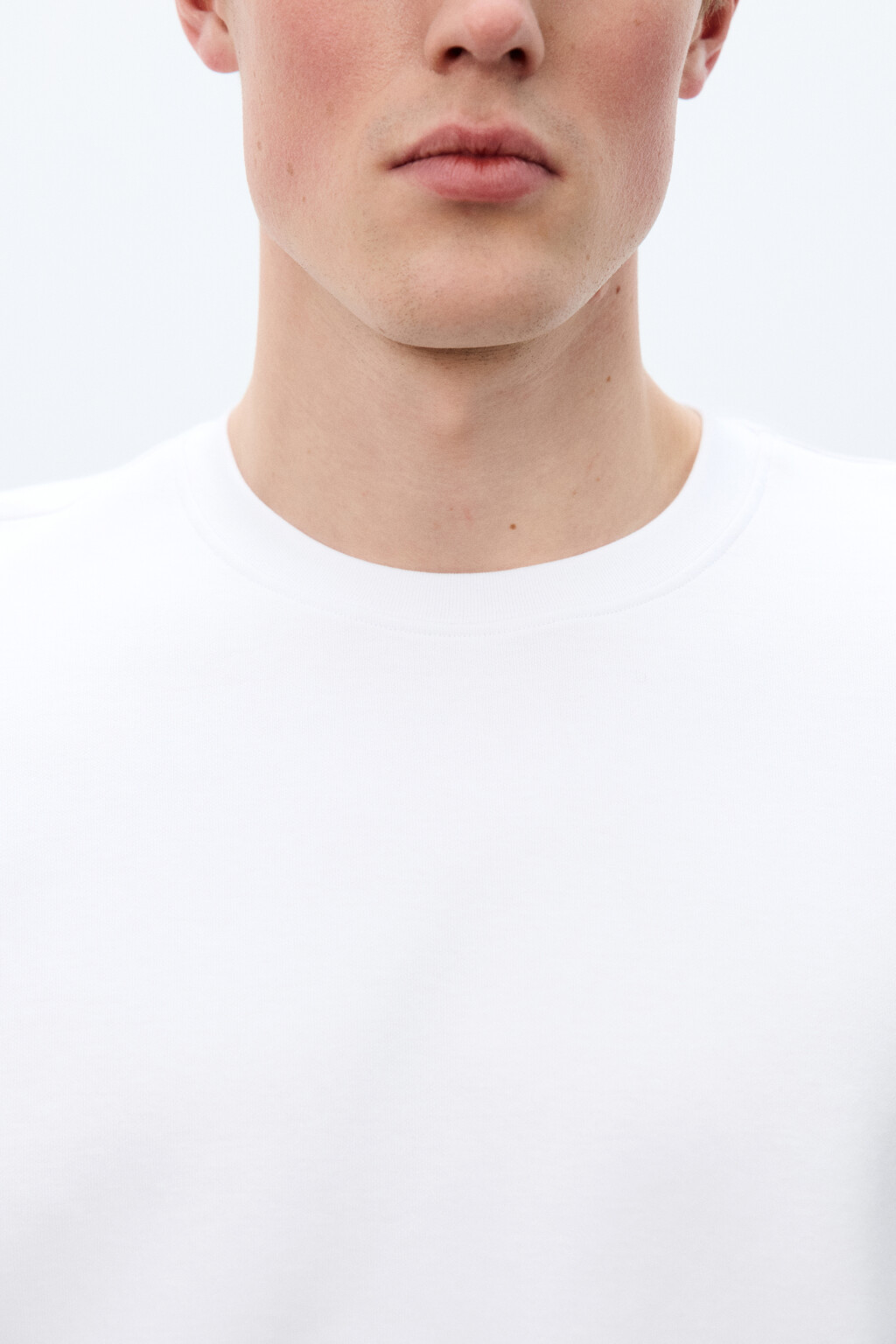 Свитшот базовый удлиненный - цвет белый - 6