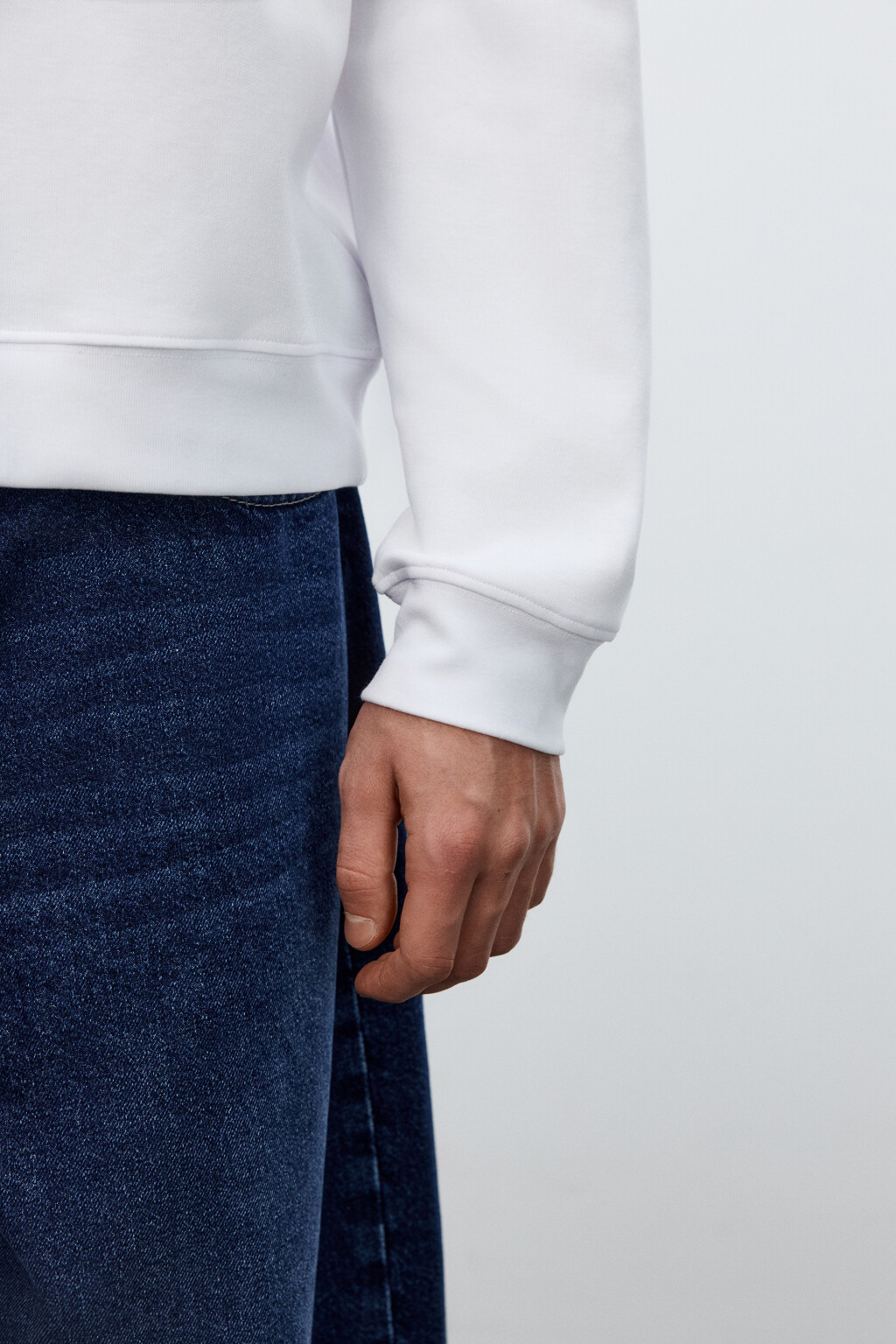 Свитшот базовый удлиненный - цвет белый - 7