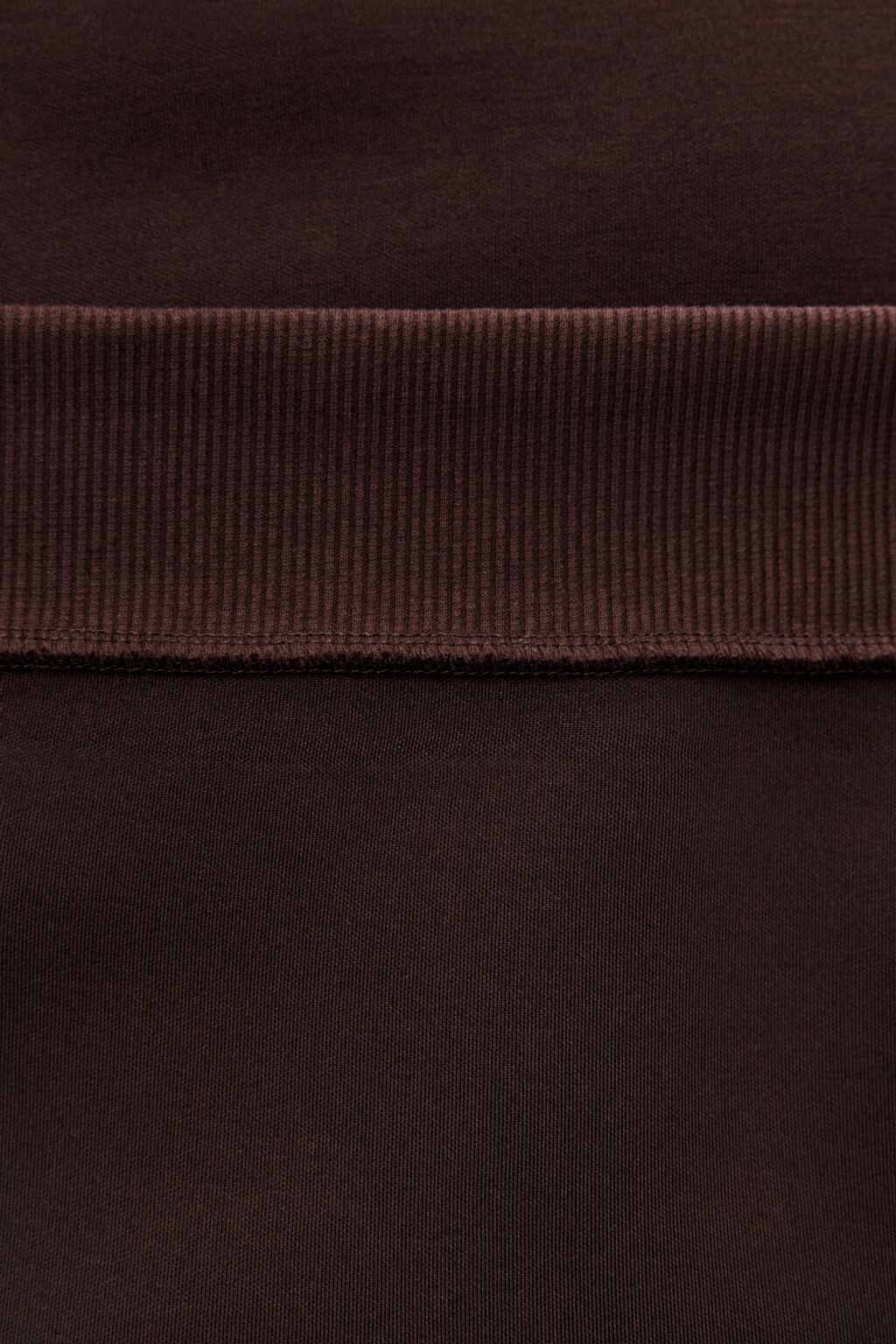 Джемпер с молнией на груди - цвет коричневый - 7
