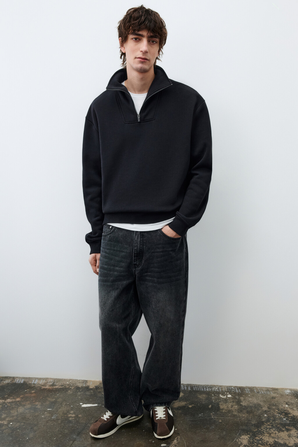 Худи из футера с воротником-стойкой на молнии - цвет черный - 1