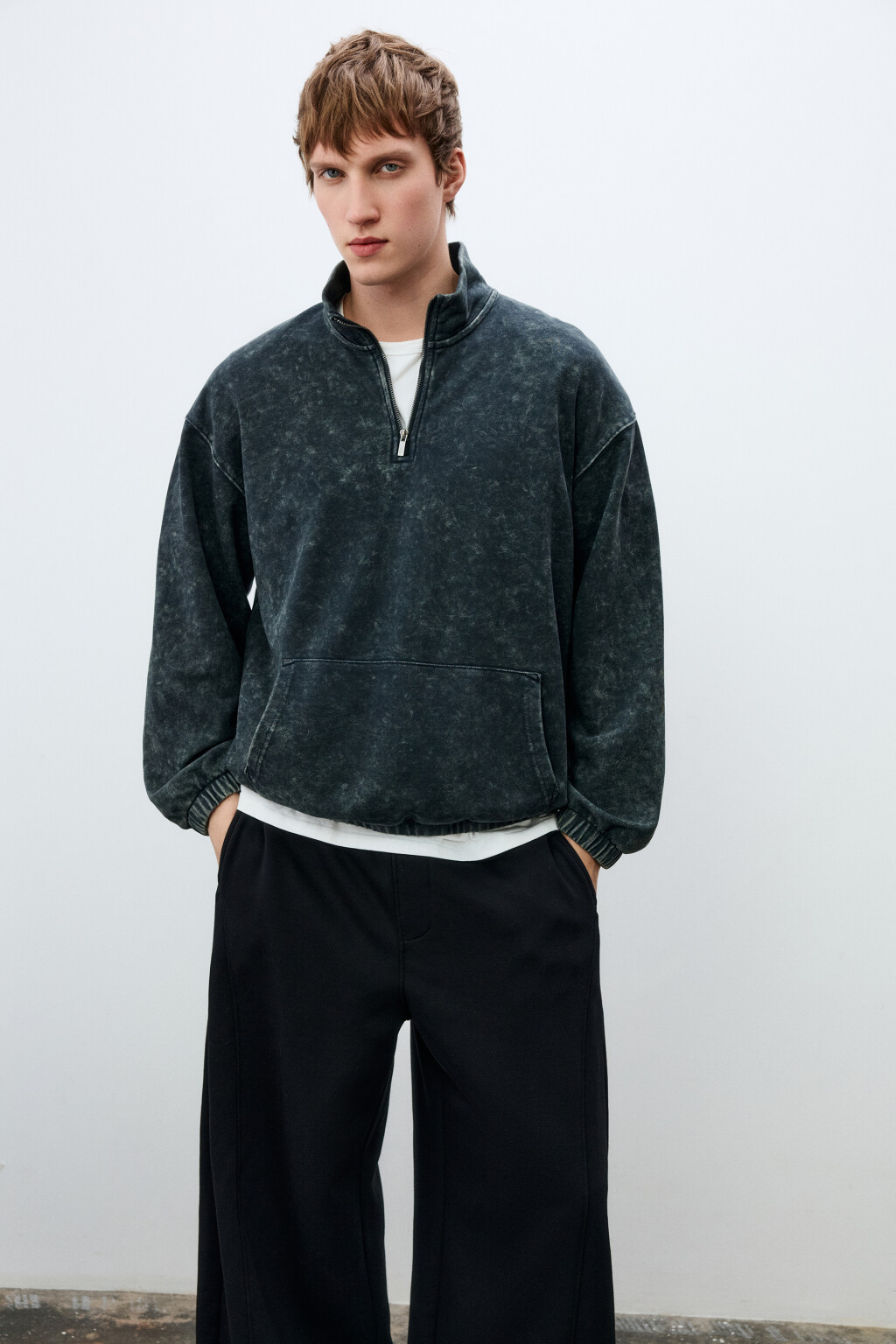 Свитшот из футера с вареным эффектом - цвет синий - 2