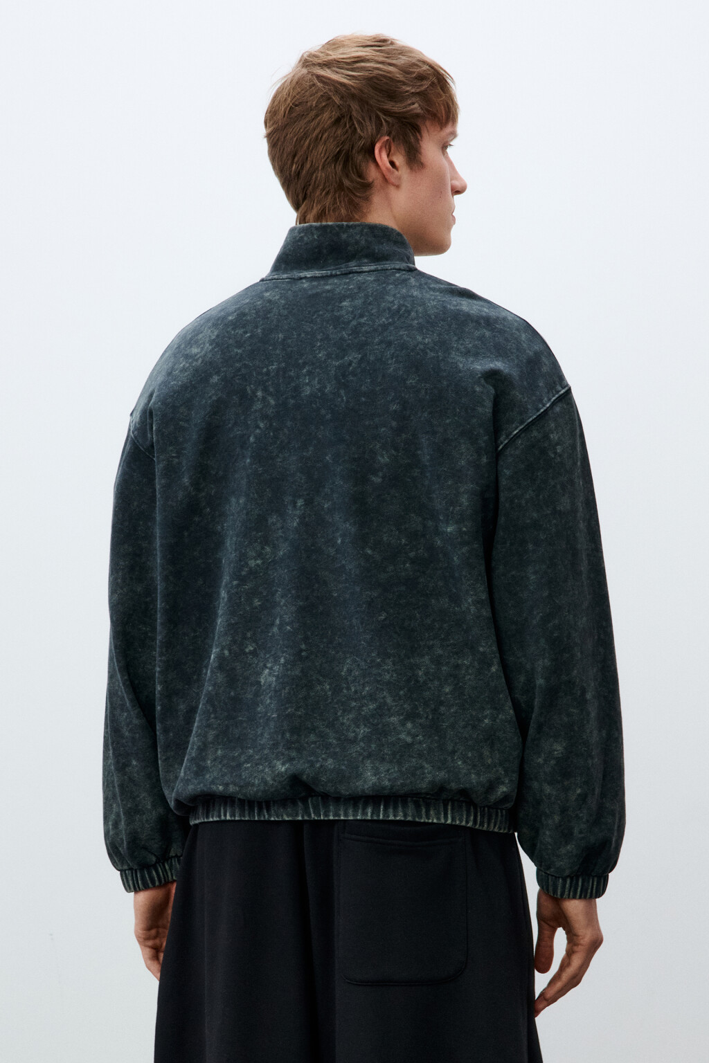 Свитшот из футера с вареным эффектом - цвет синий - 4