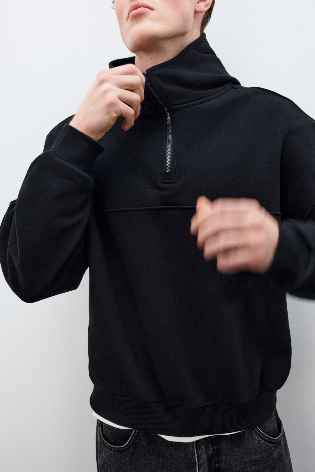Худи из футера с молнией на груди - цвет черный - 1