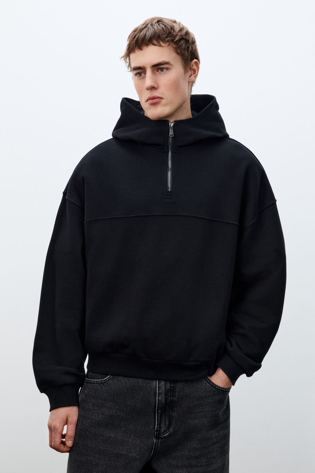 Худи из футера с молнией на груди - цвет черный - 3