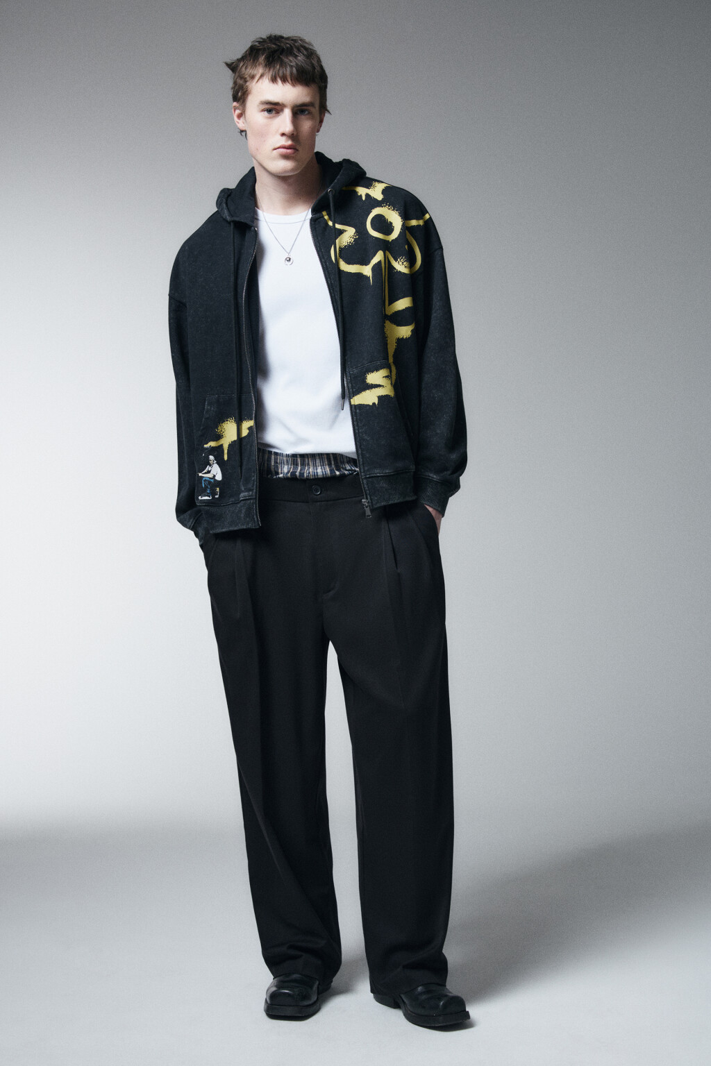 Худи-зипка свободная из футера с принтом - цвет черный - 5