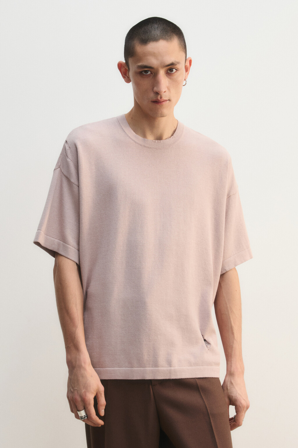 Футболка хлопковая рваная - цвет розовый - 3