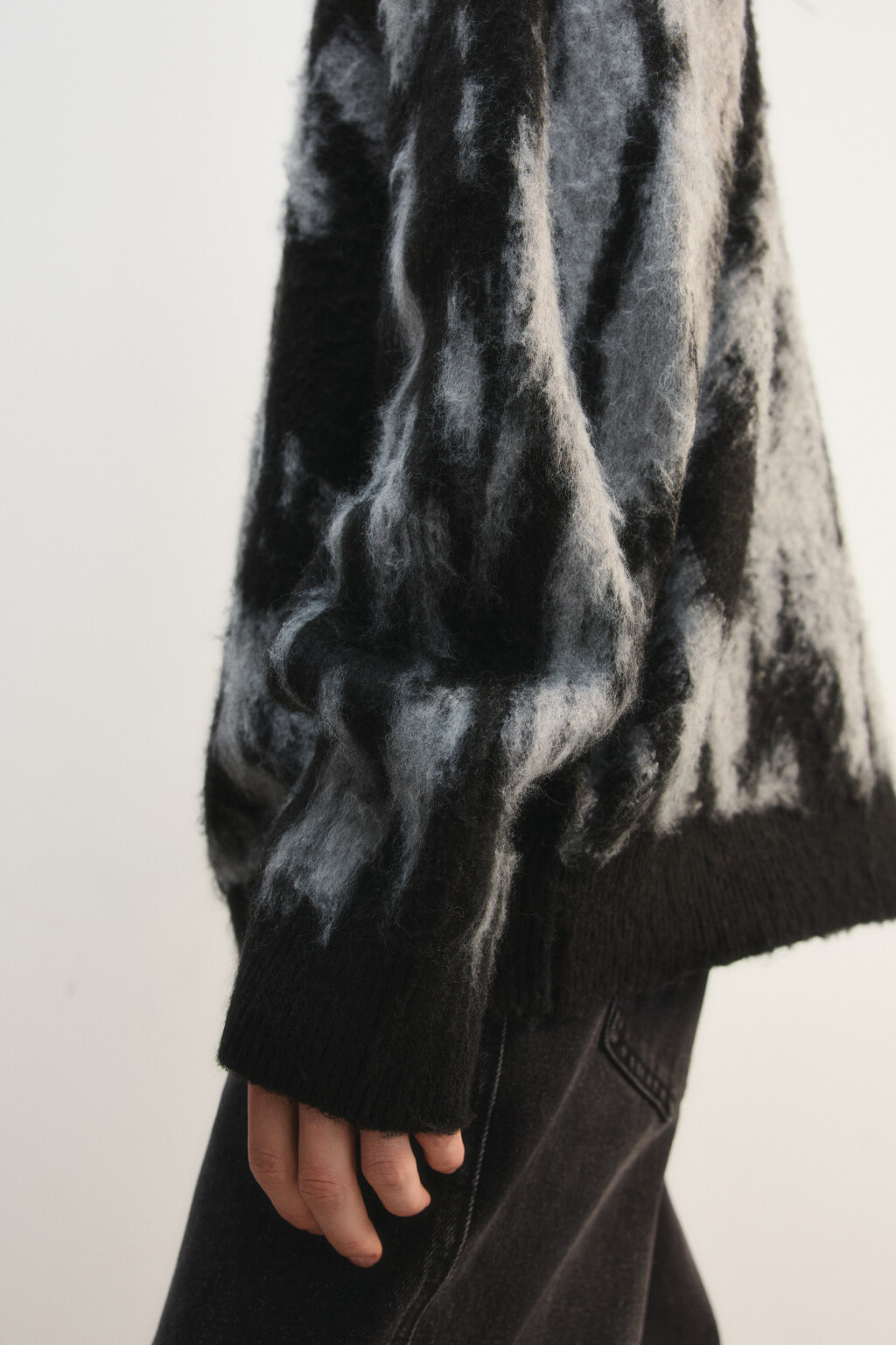 Кардиган на пуговицах с шерстью - цвет черный - 7