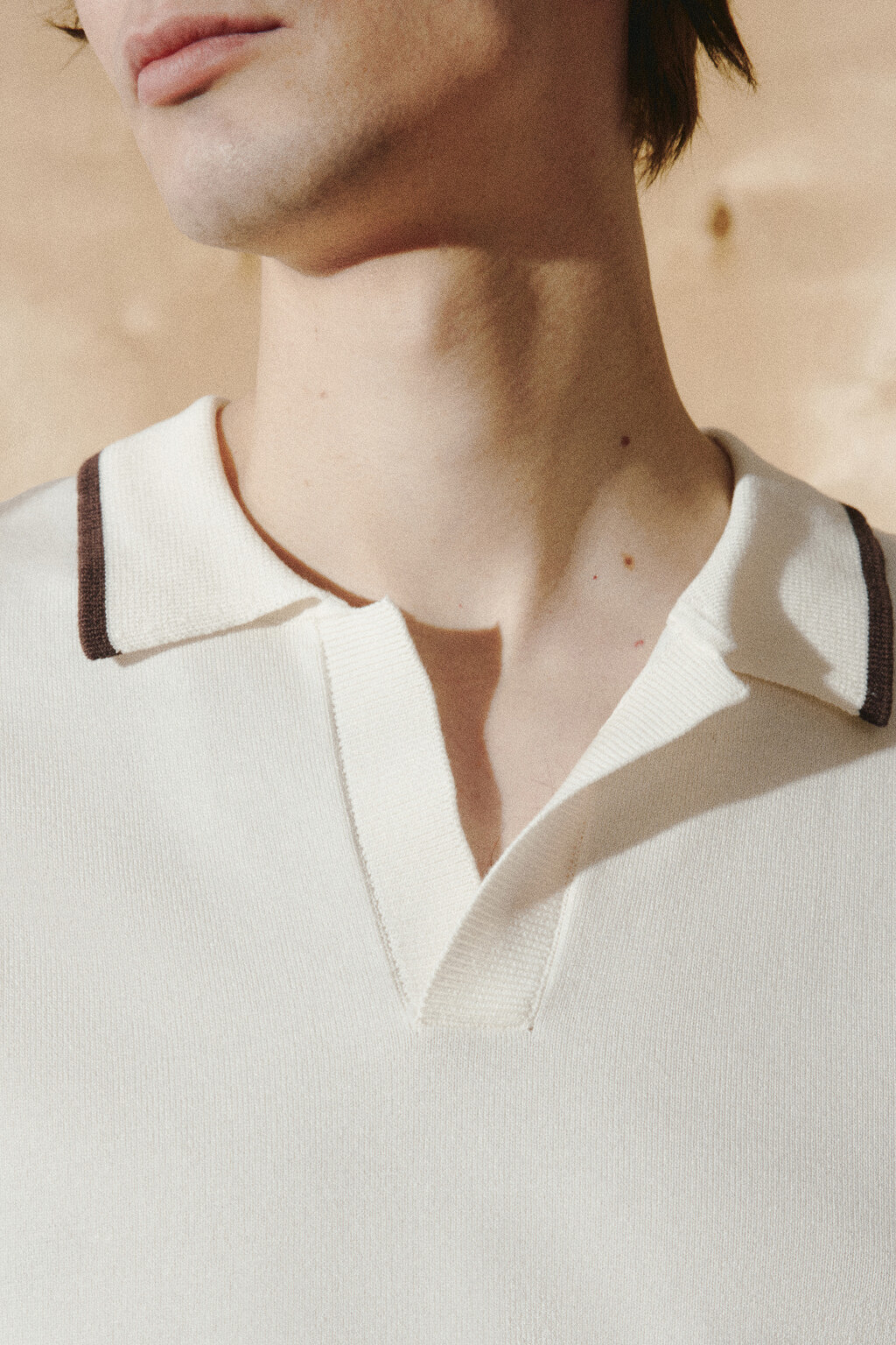 Футболка-поло вязаная с контрастной окантовкой - цвет бежевый - 5