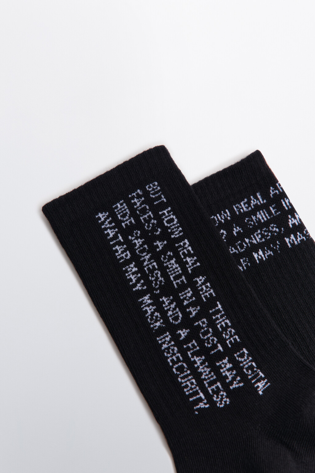 Носки высокие в рубчик с надписью - цвет черный - 2