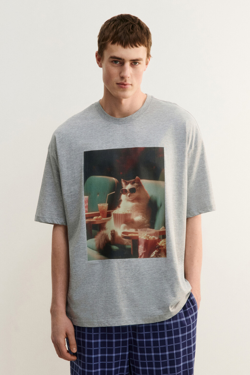 Футболка хлопковая домашняя с принтом - цвет серый - 2