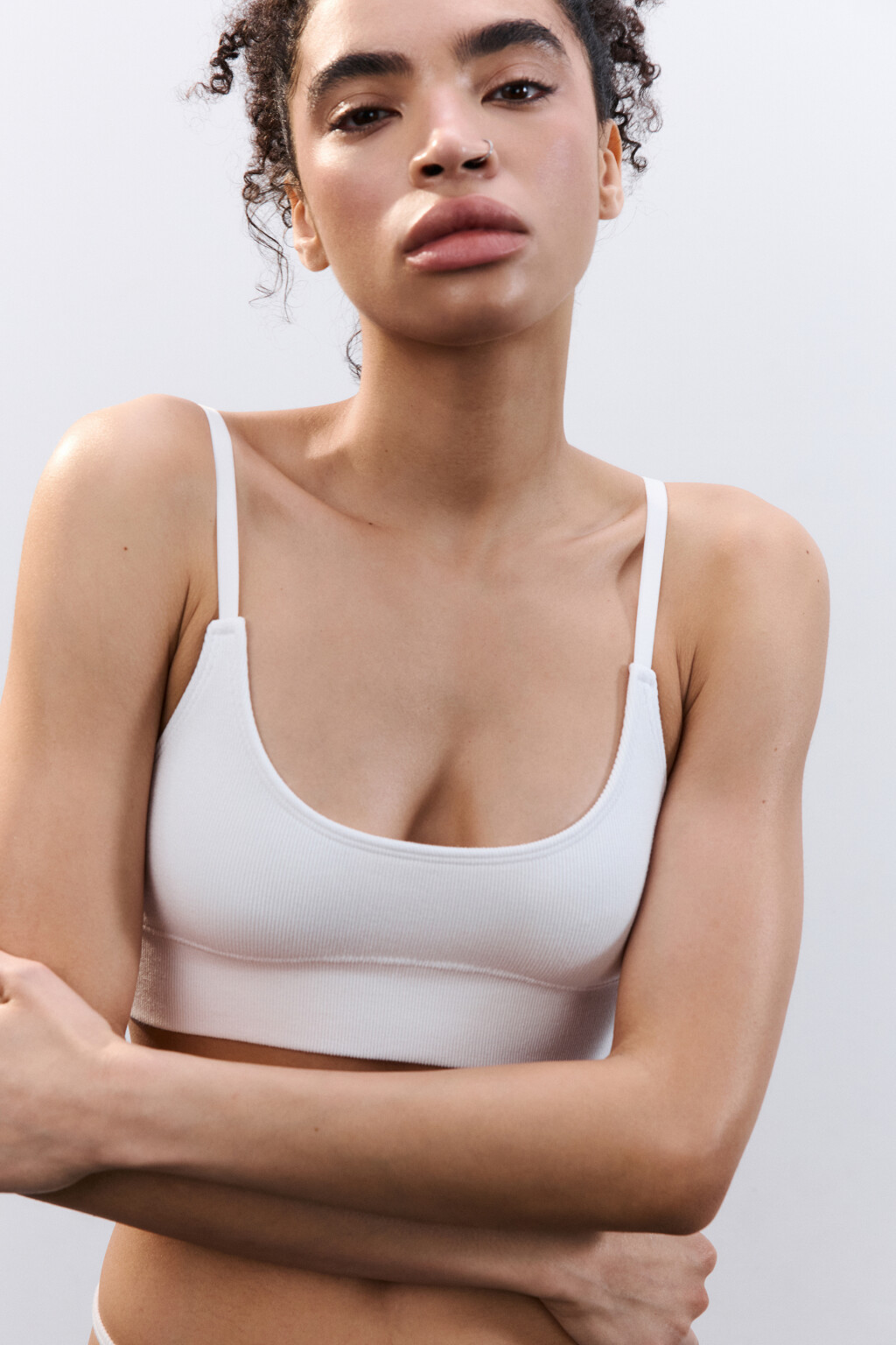 Бюстгальтер-бра в рубчик - цвет белый - 1