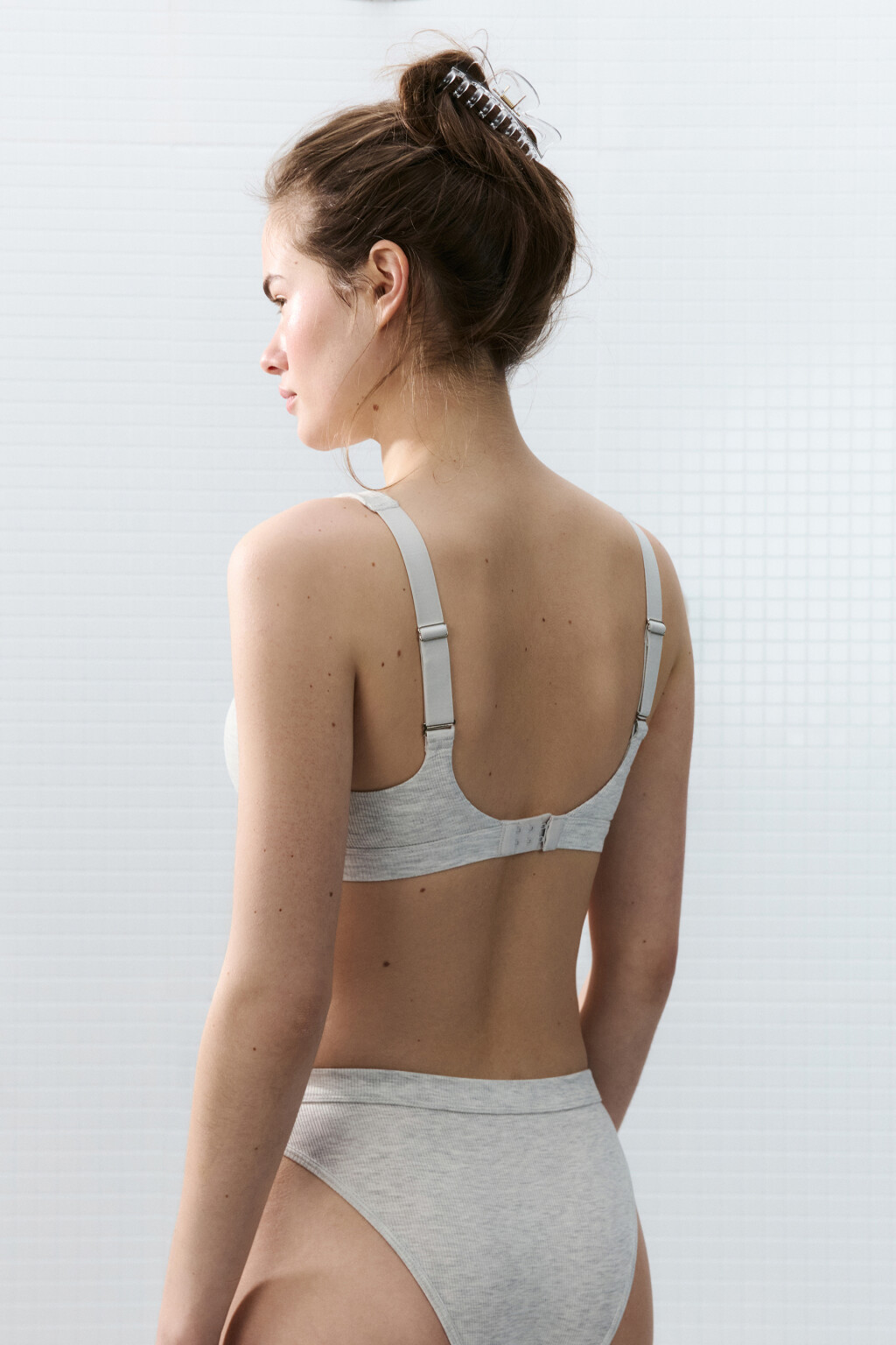 Бюстгальтер-топ в рубчик с пуш-ап - цвет серый - 3