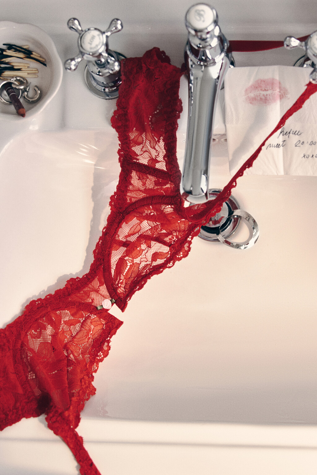 Бюстгальтер-бра кружевной - цвет красный - 7