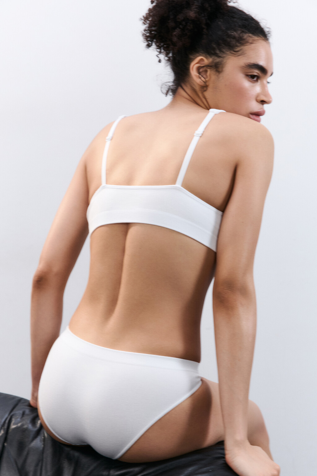 Трусы-слипы со средней посадкой в рубчик - цвет белый - 1