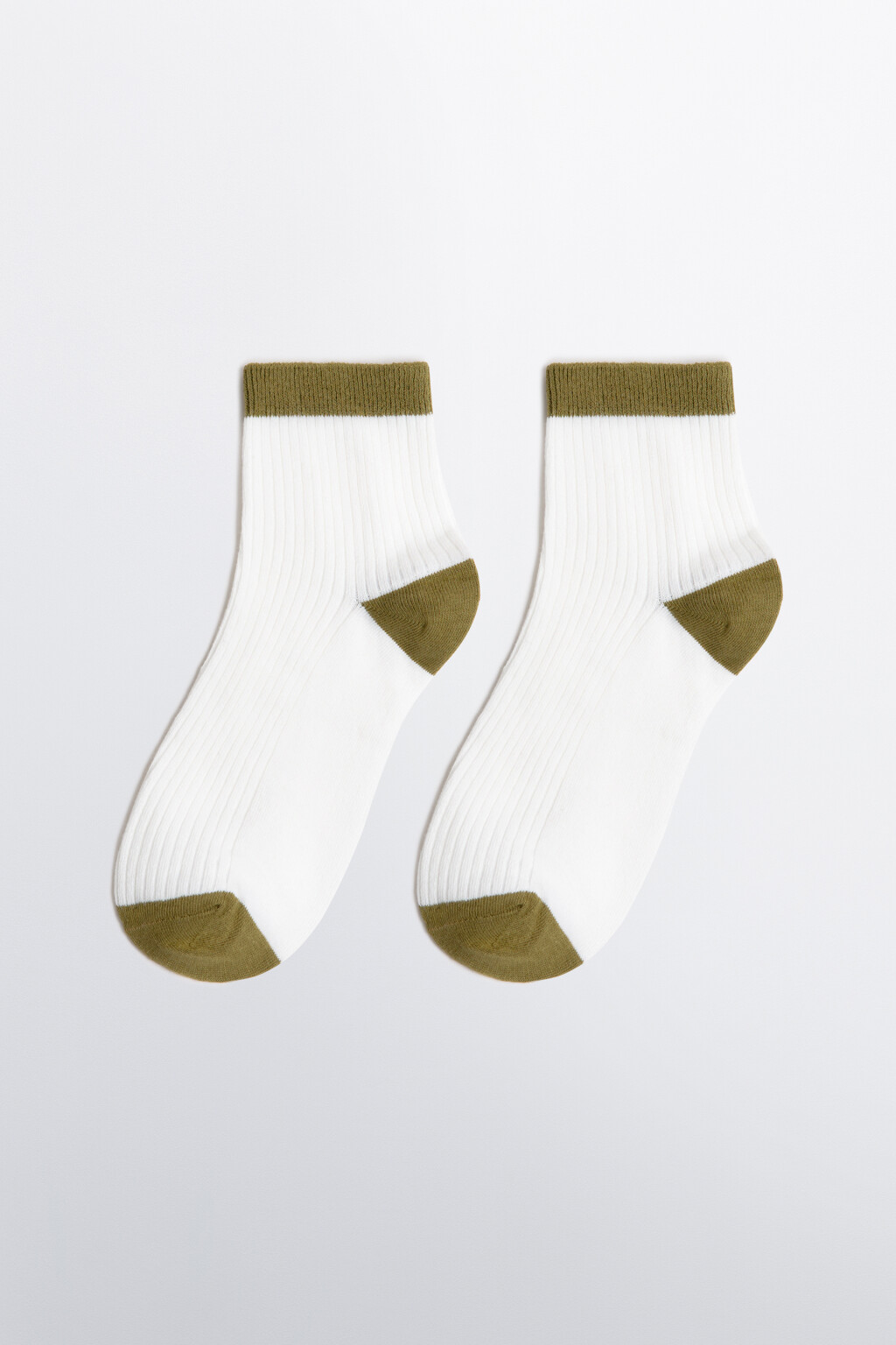 Носки высокие в рубчик с контрастными вставками - цвет зеленый - 1