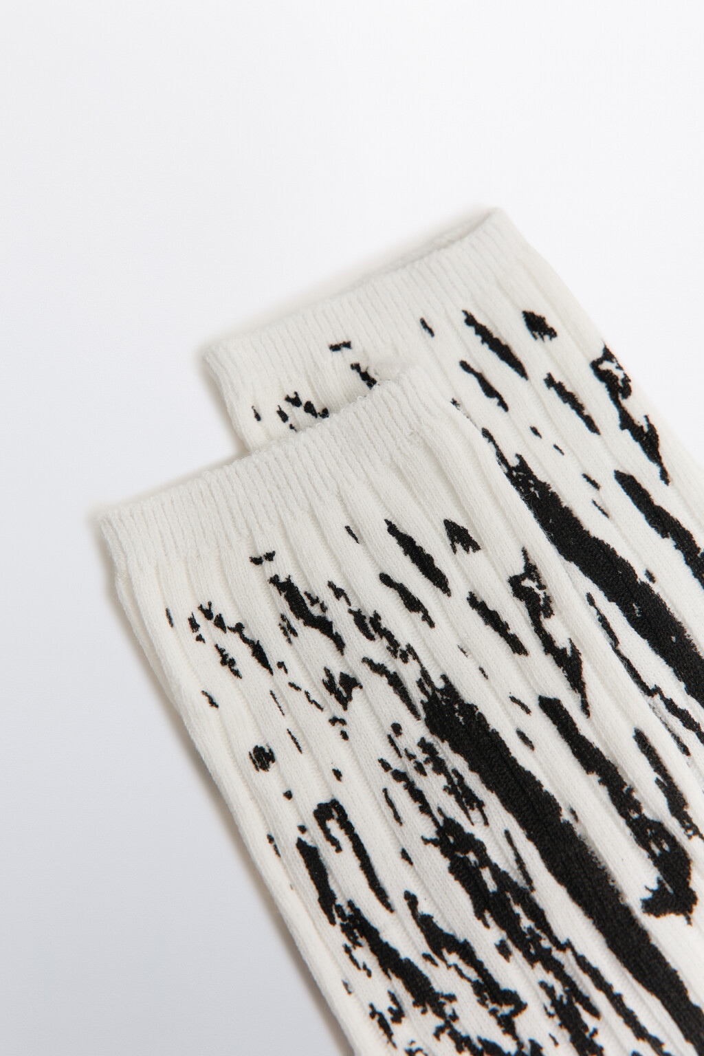 Носки высокие с принтом - цвет черный - 2
