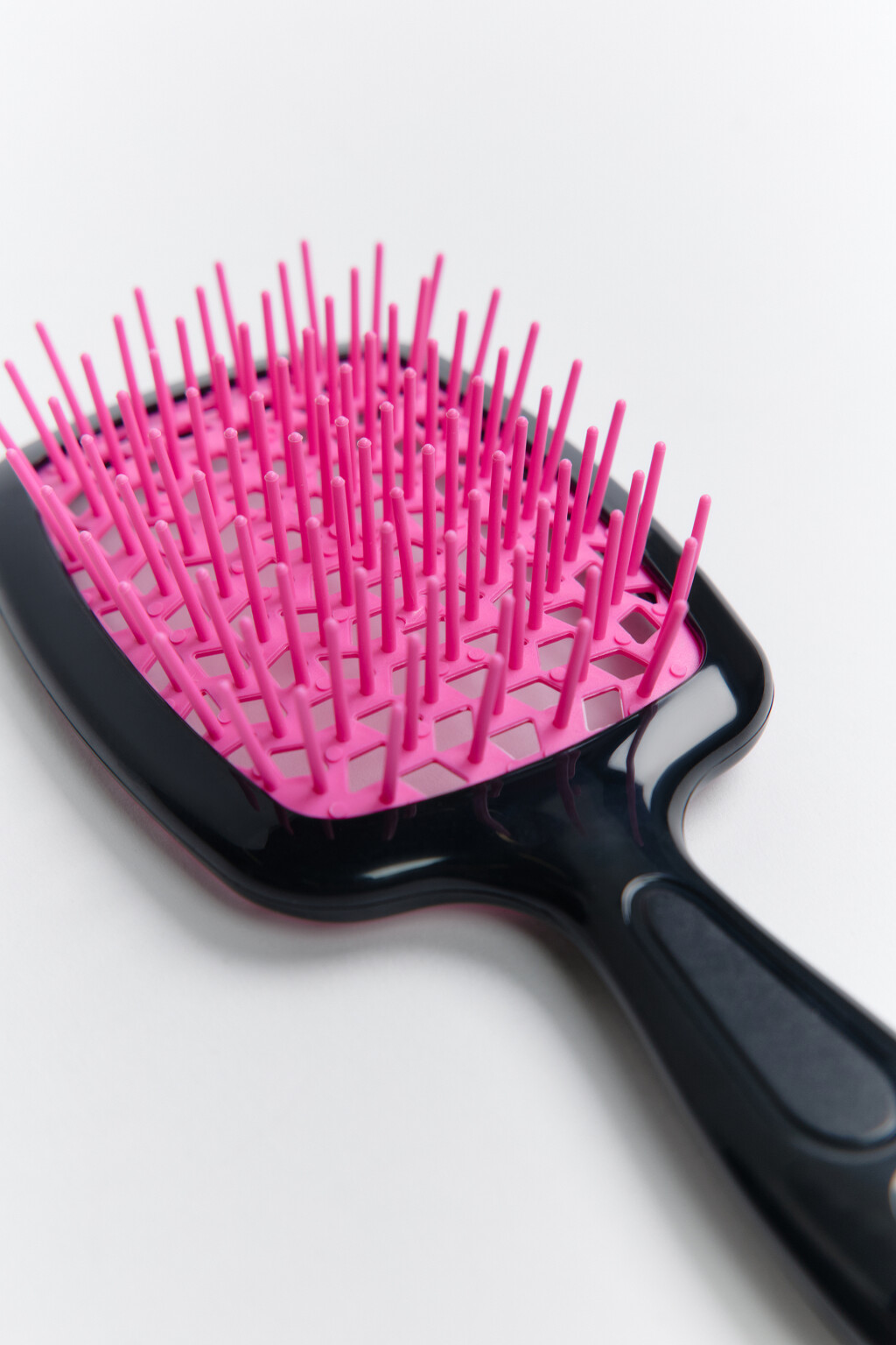 расческа массажная для мокрых волос - цвет черный - 2