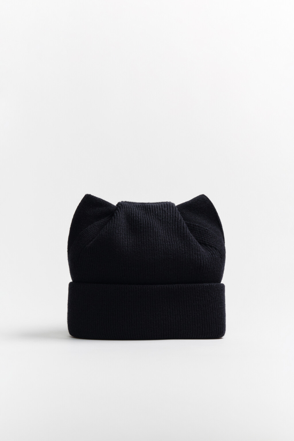 Шапка-бини с ушками и кашемиром - цвет черный - 1