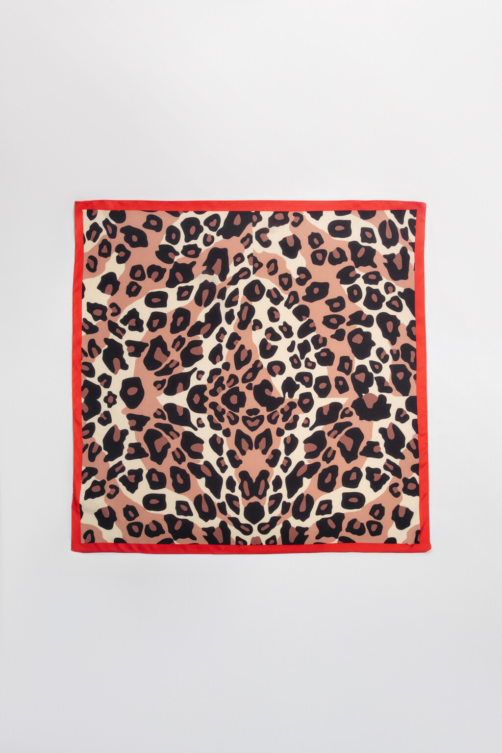 Платок атласный с принтом - цвет коричневый - 2