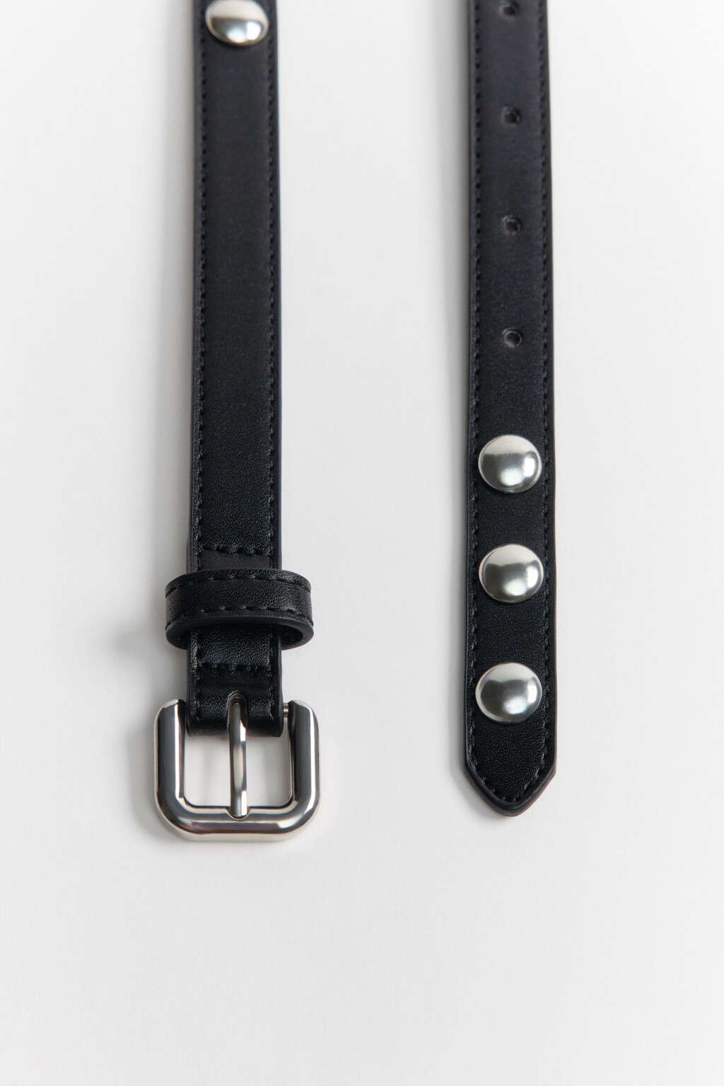 Ремень тонкий с заклепками - цвет черный - 2