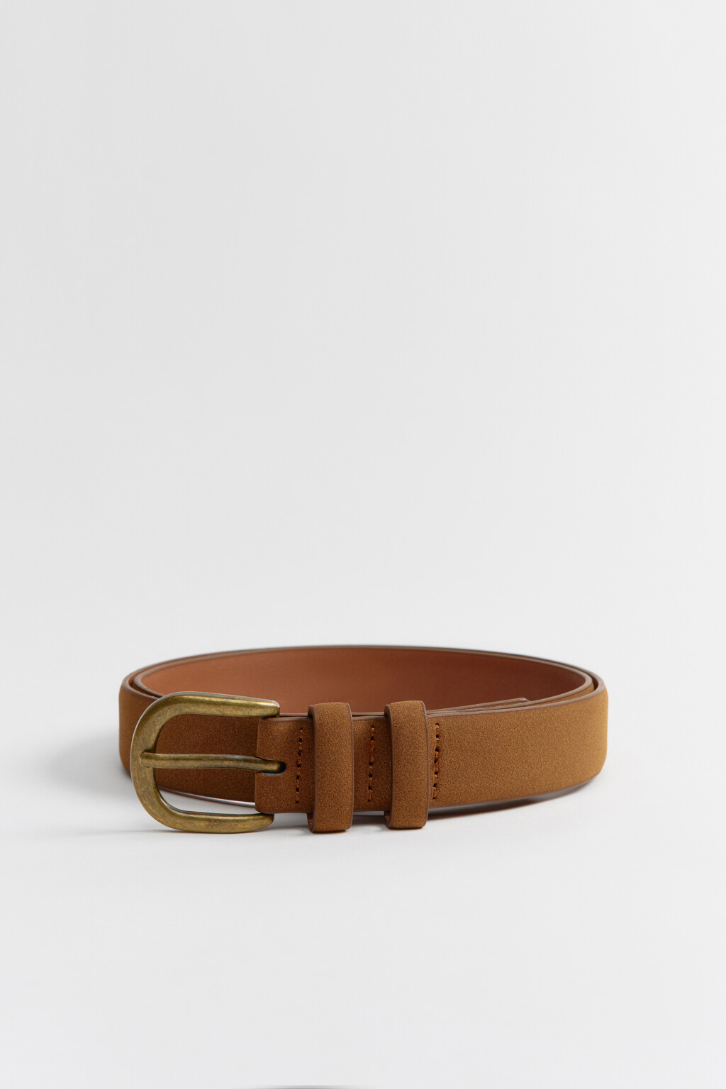 Ремень тонкий с замшевой фактурой - цвет коричневый - 1