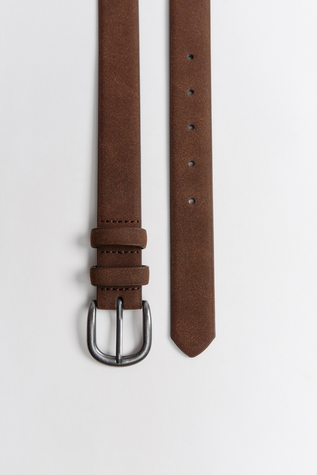 Ремень тонкий с замшевой фактурой - цвет коричневый - 2