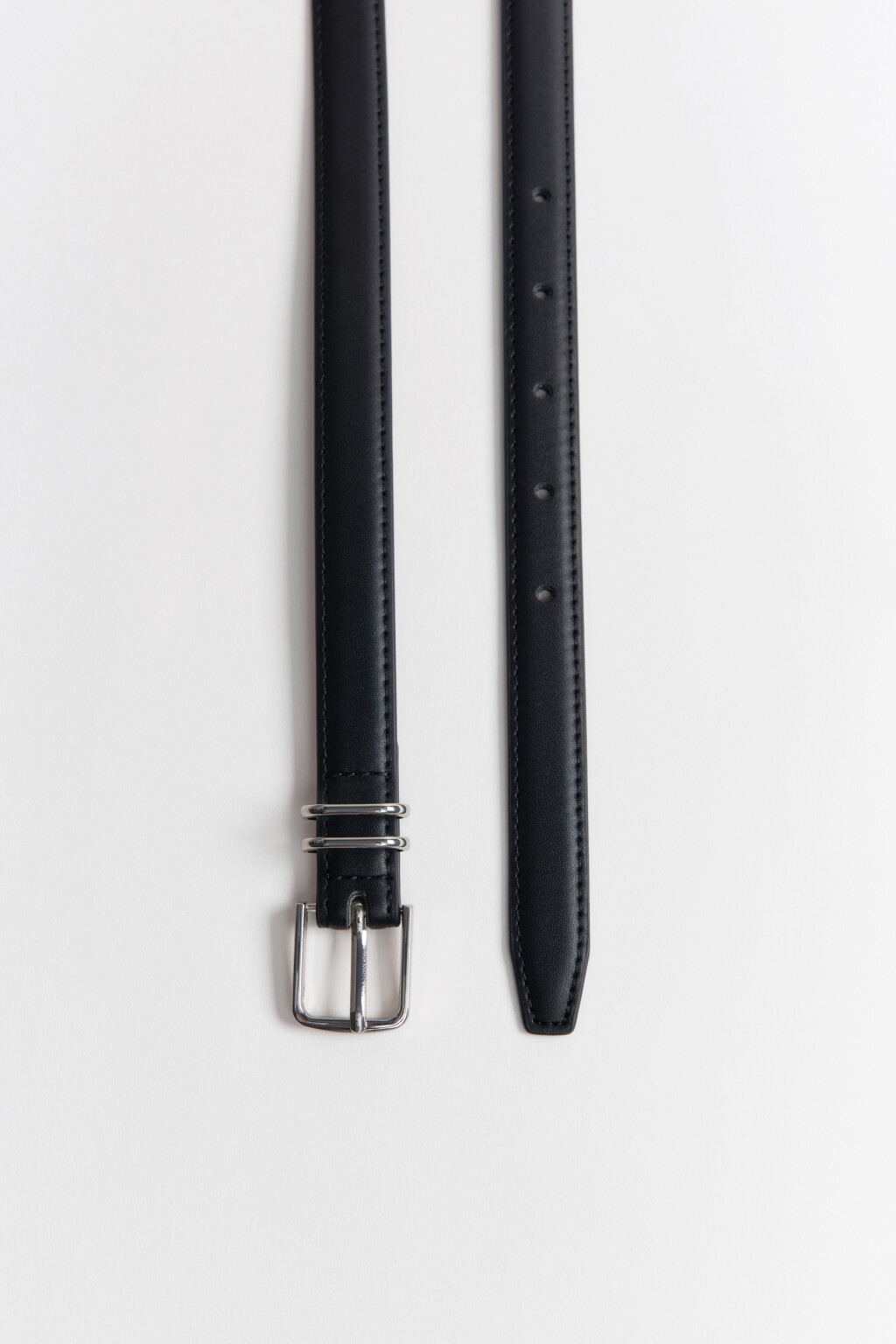 Ремень узкий с квадратной пряжкой - цвет черный - 2