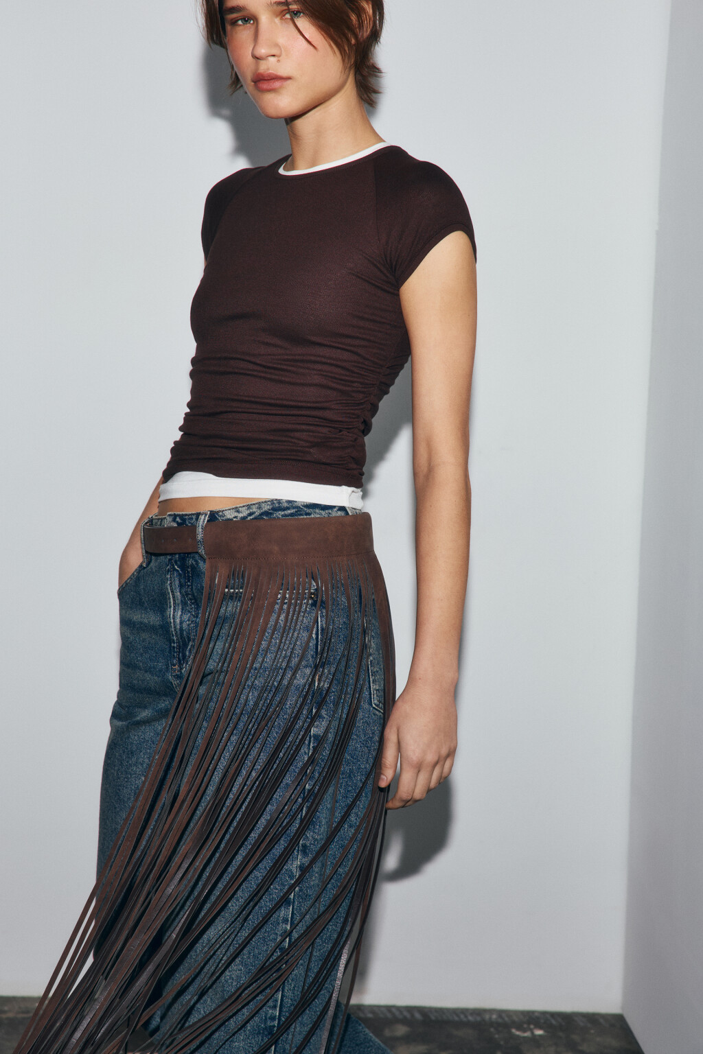 Пояс из искусственной кожи с бахромой - цвет коричневый - 3